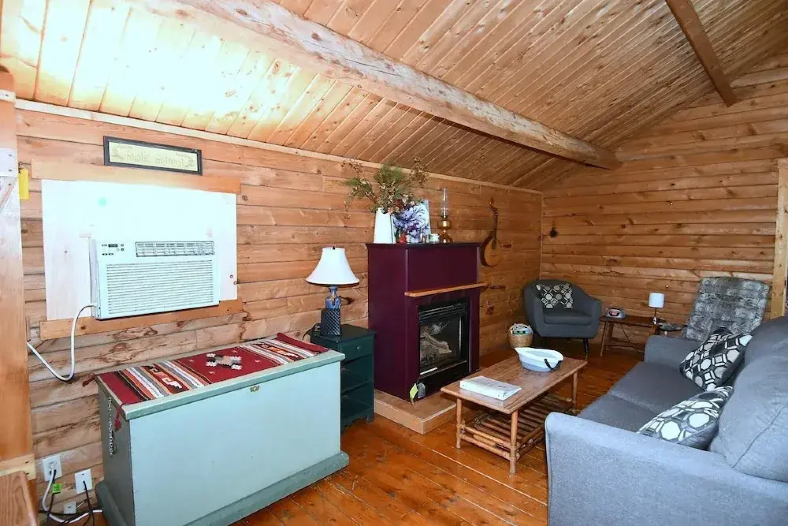 Whispering Hills - Couples Getaway