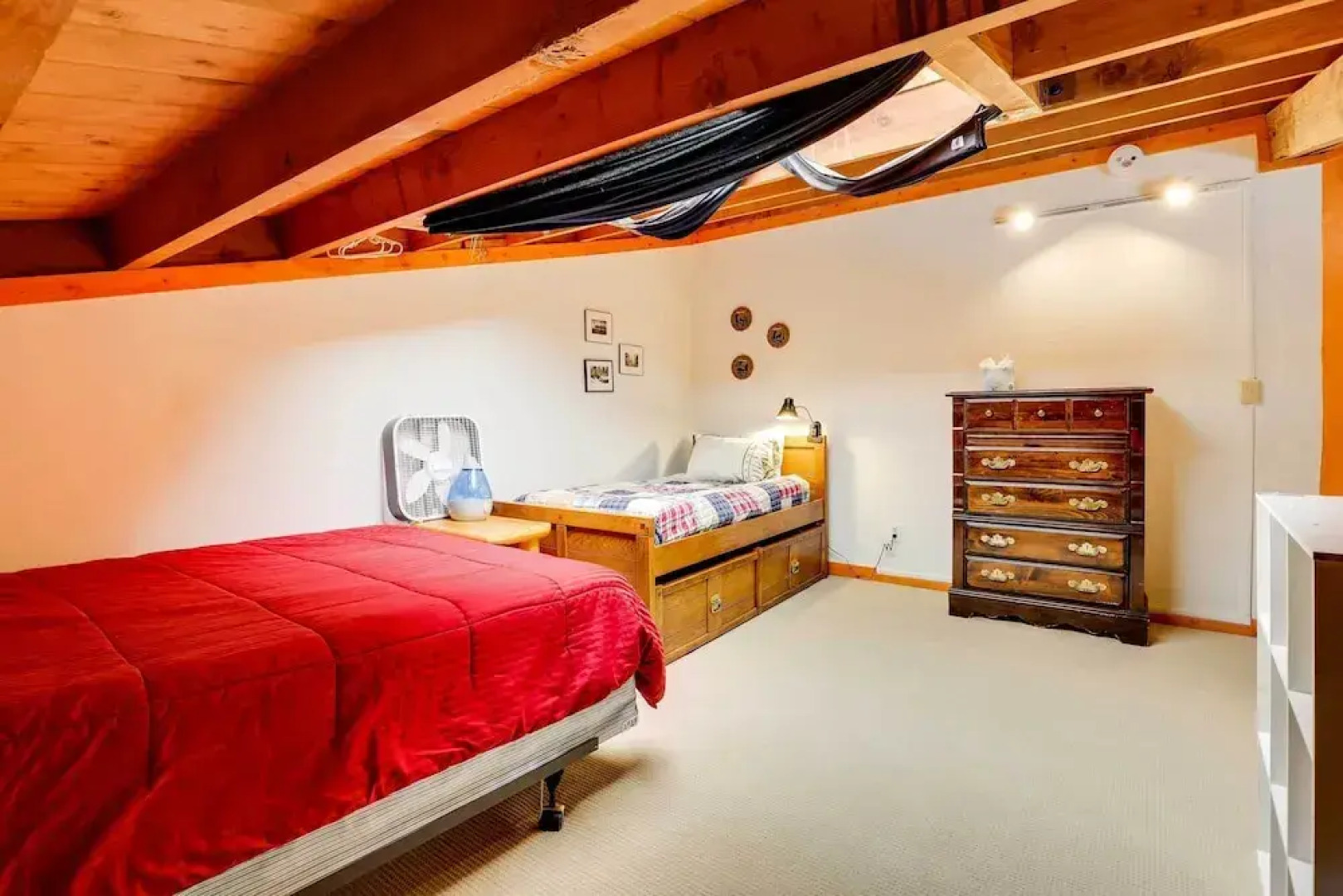 Silverthorne Condo W/pool Access - Shuttle to Town