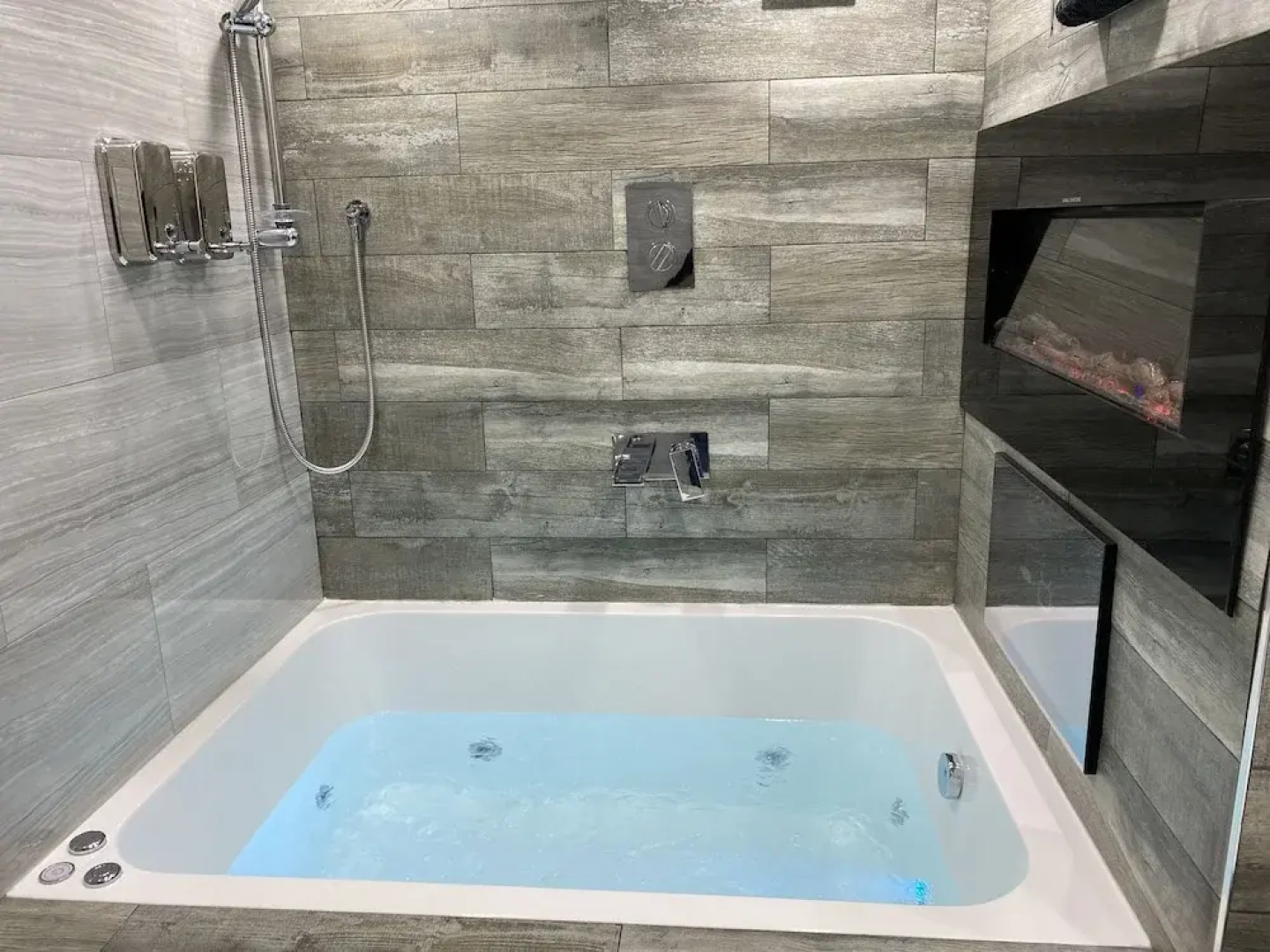 Serenity Apartments Bradford