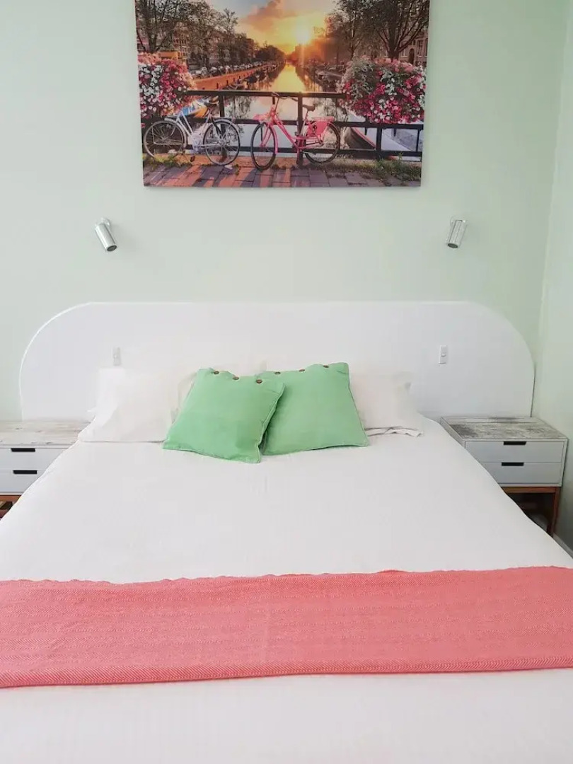 Town House Motor Inn