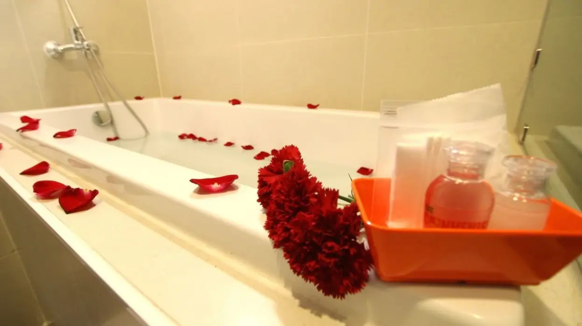 The Convenience Khonkaen Hotel