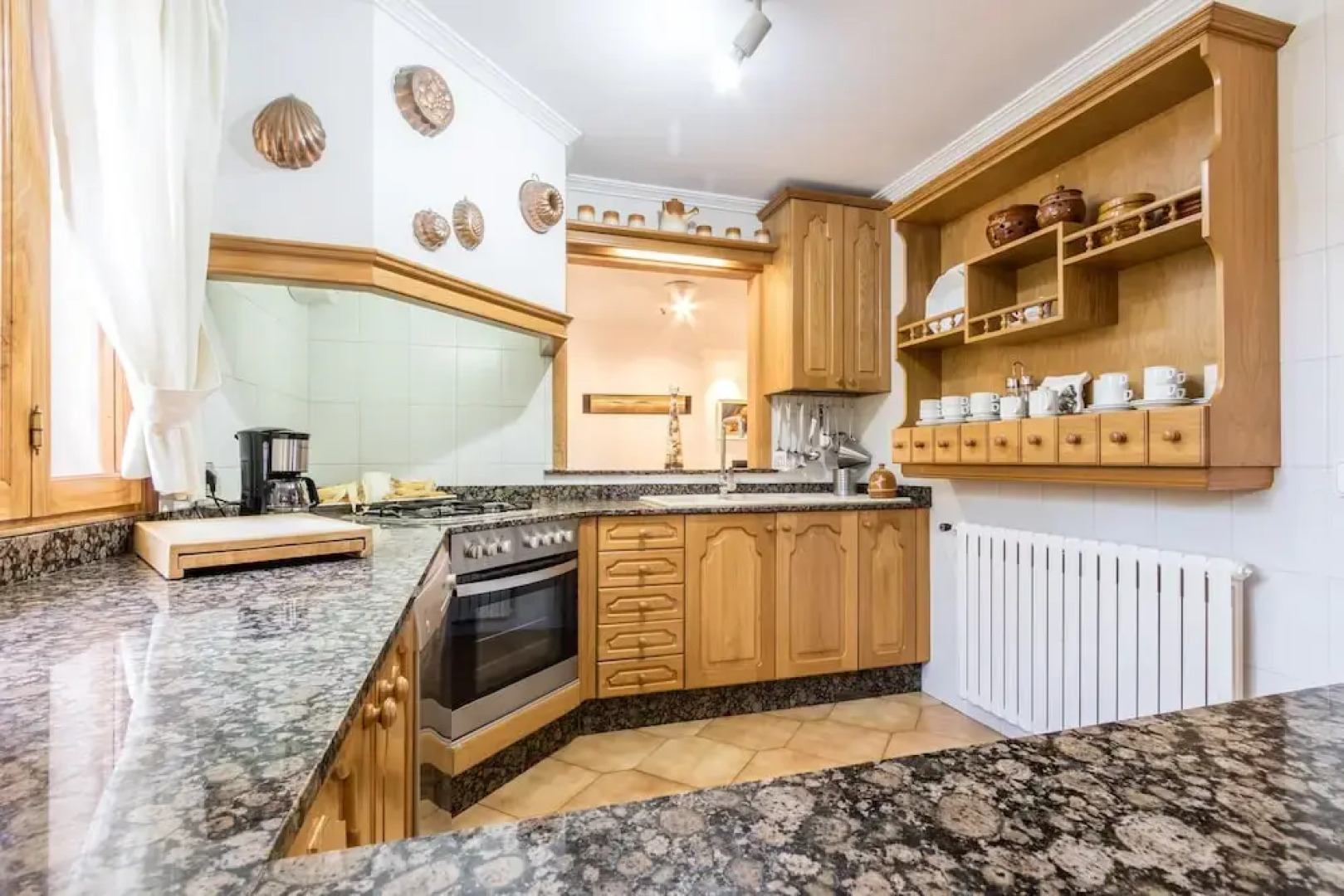 Gual house with private pool