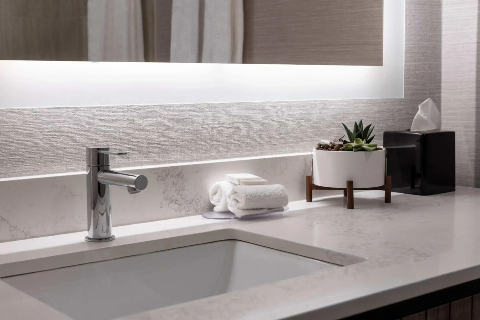 Valhalla Hotel & Conference Centre