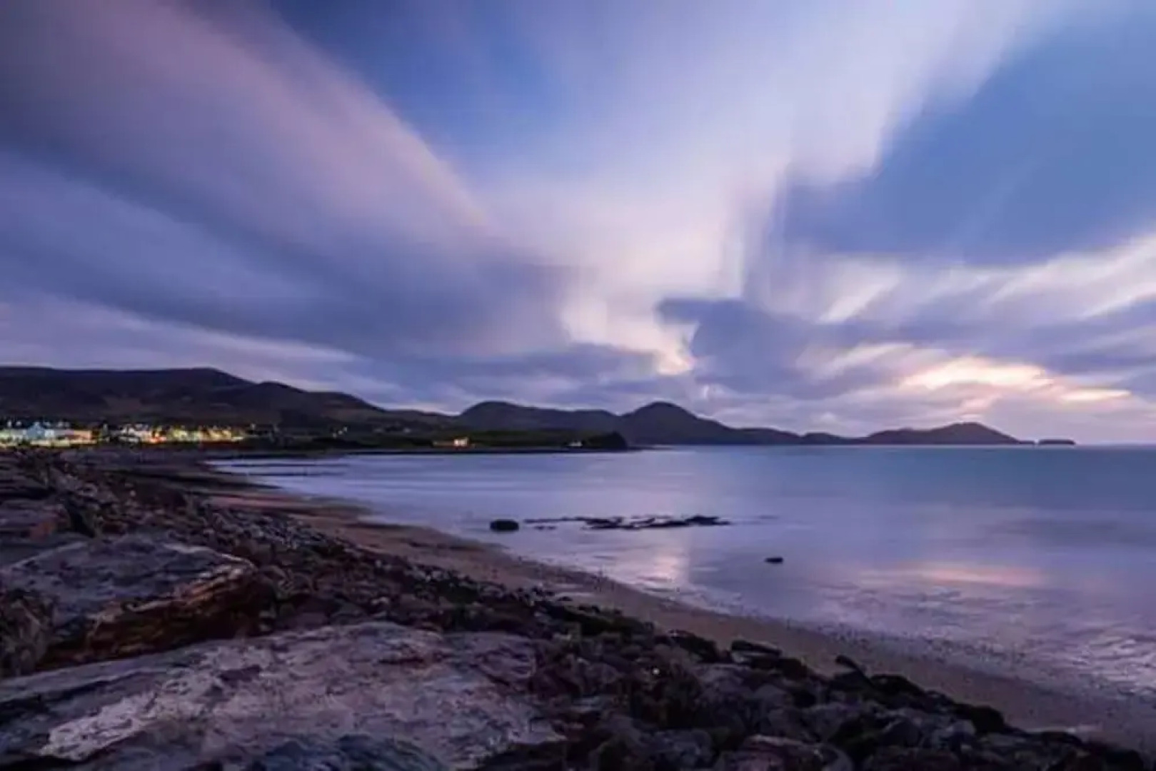 Coastal Kerry Hideaway - Sleeps 6 & Free Parking