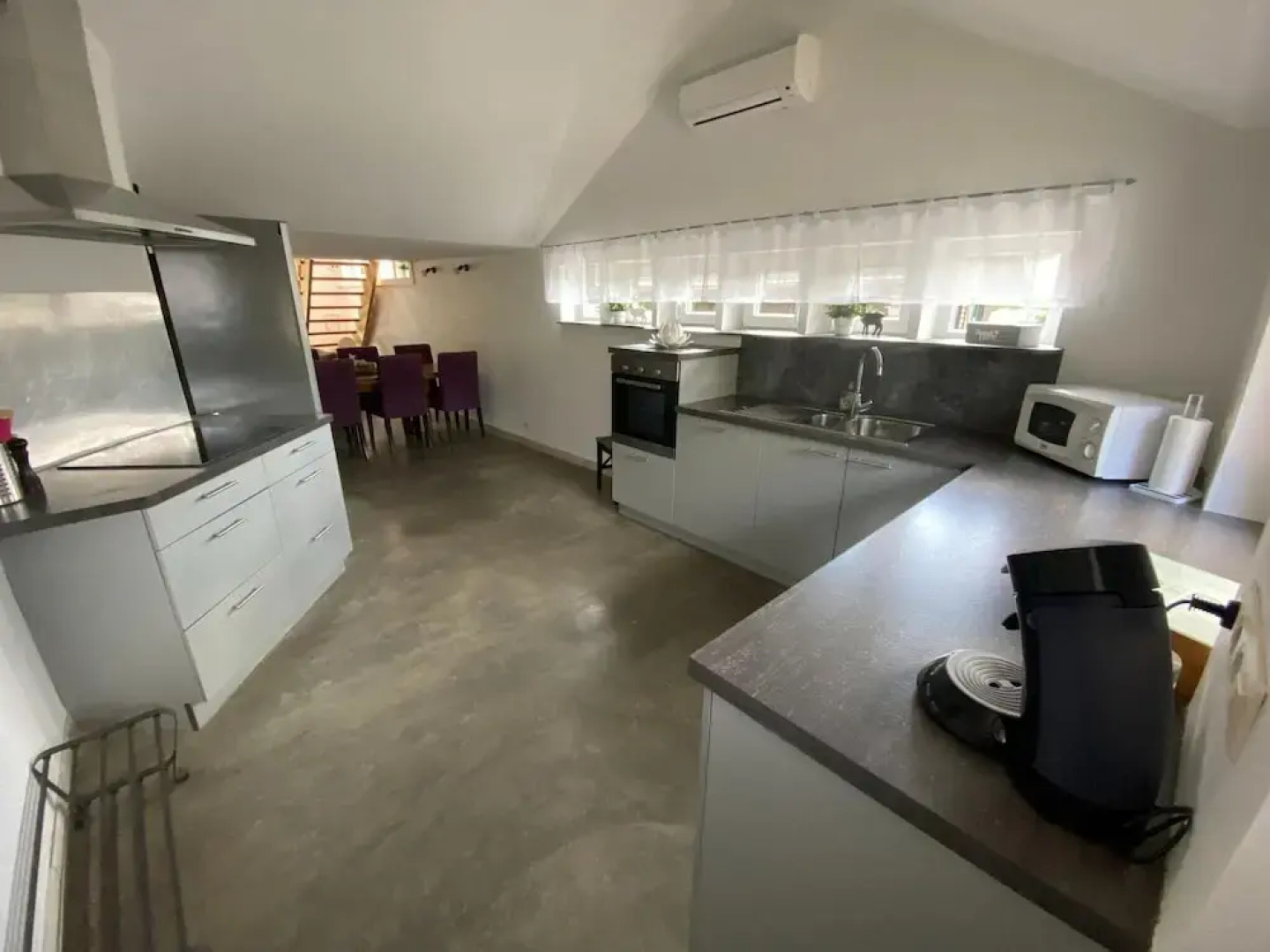 Spacious Chalet in Jalhay with Jacuzzi