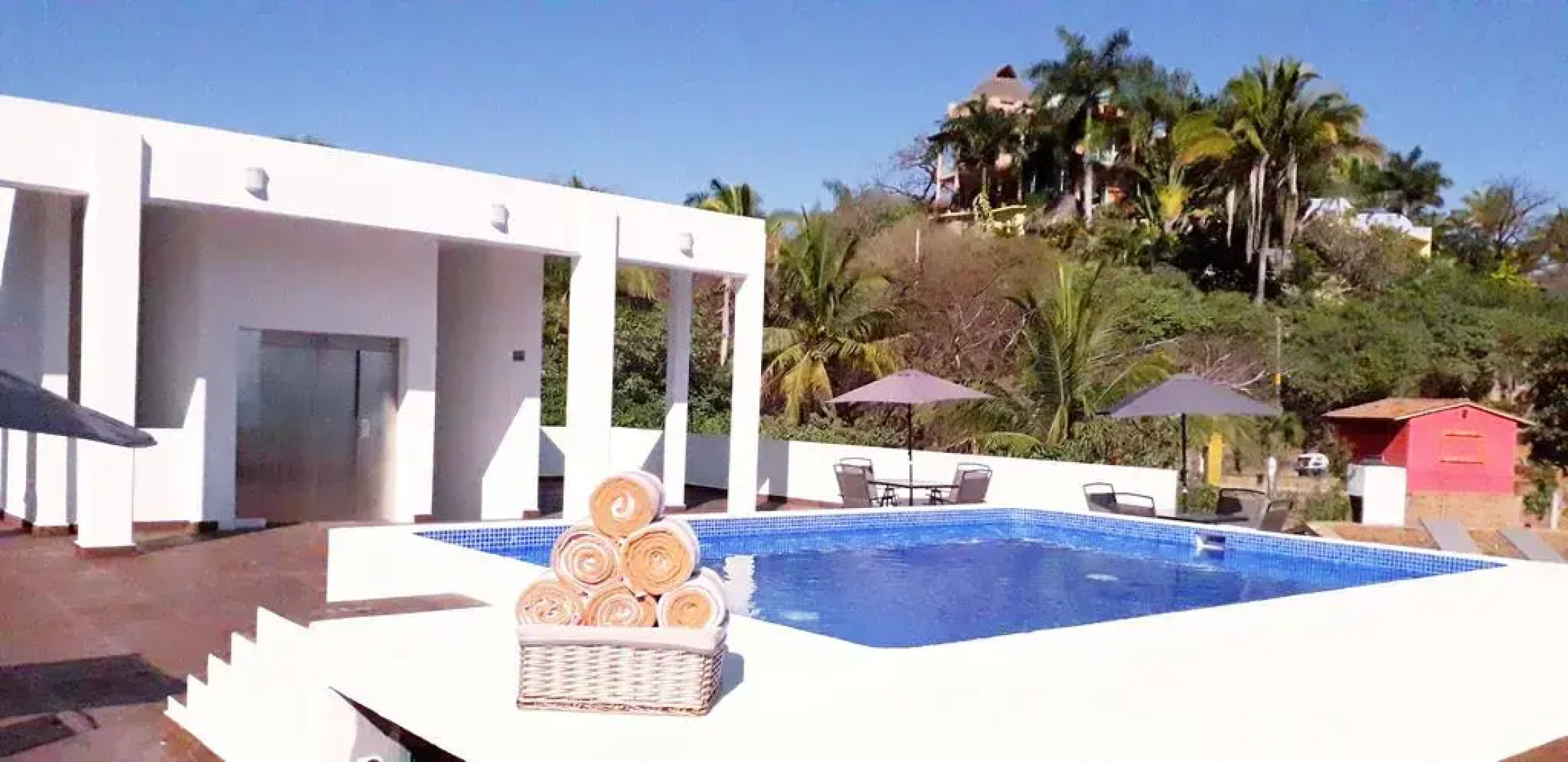 Ysuri Sayulita - Beachfront Hotel