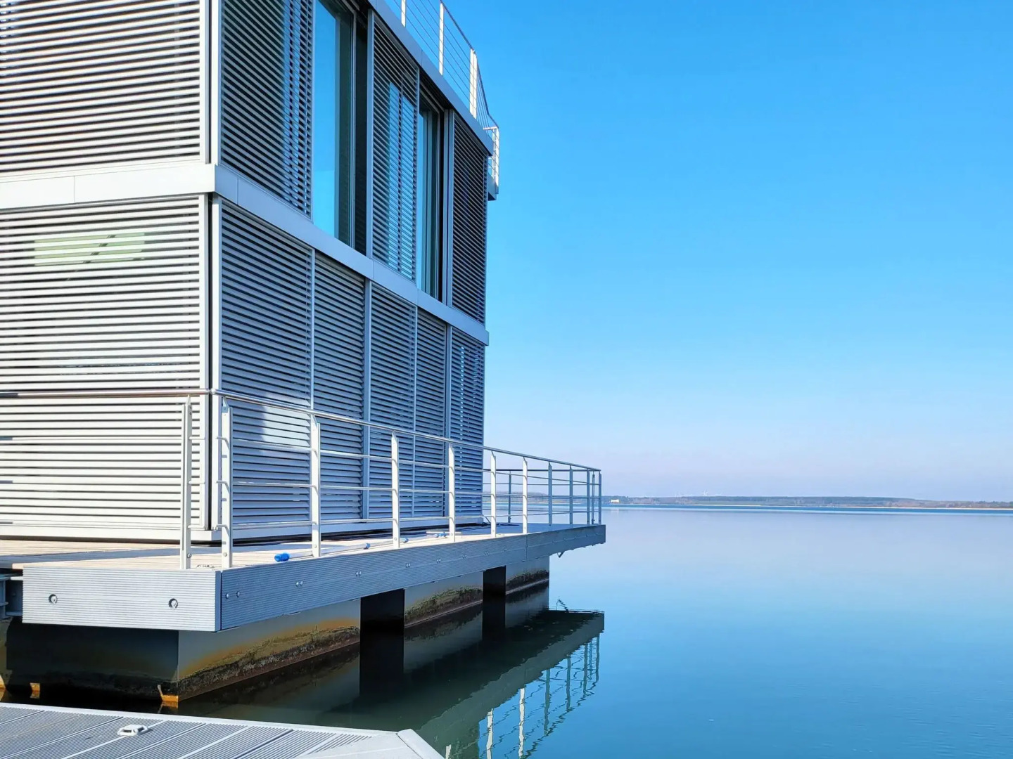A holiday home in Geierswalde with a roof terrace