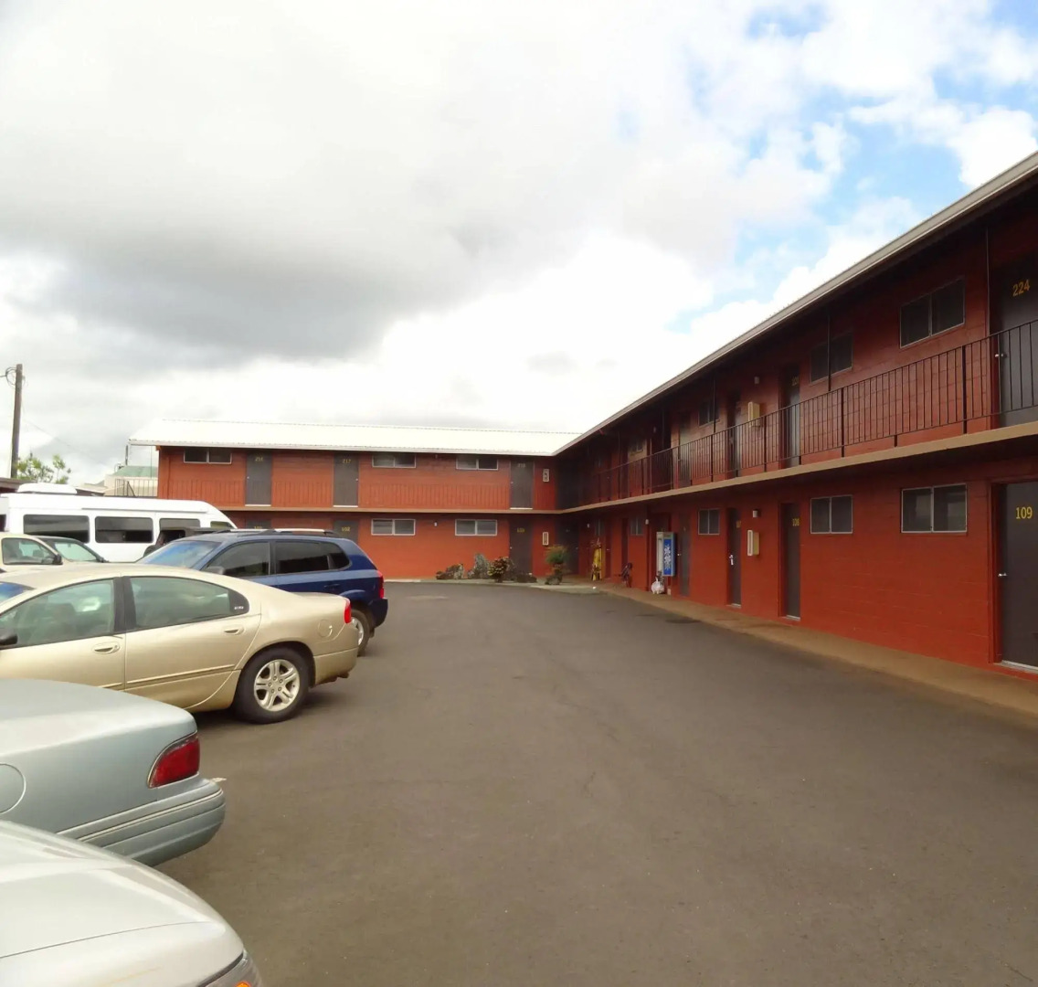 Tip Top Motel Cafe & Bakery