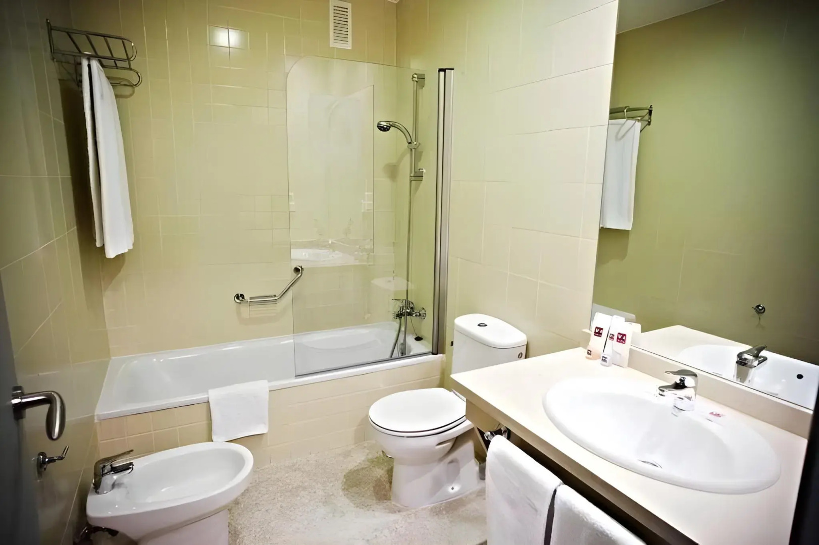 Apartamentos Vértice Sevilla Aljarafe
