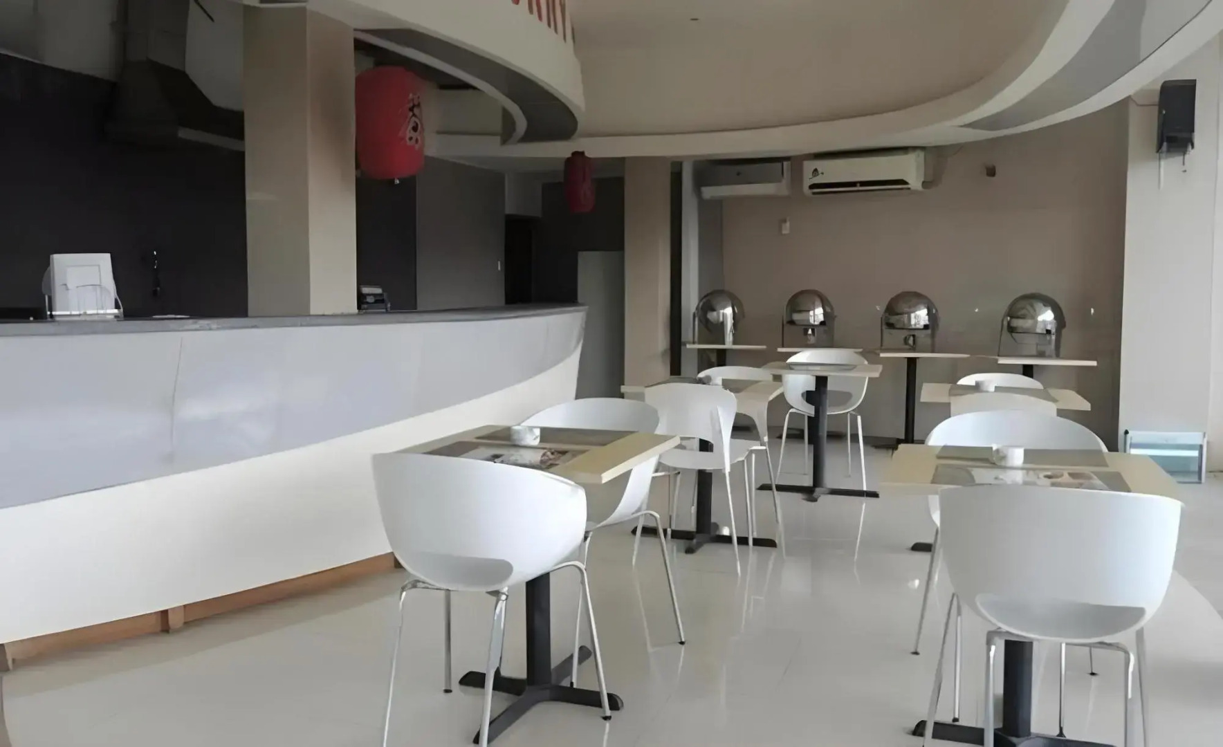 Space Hotel by Papaho