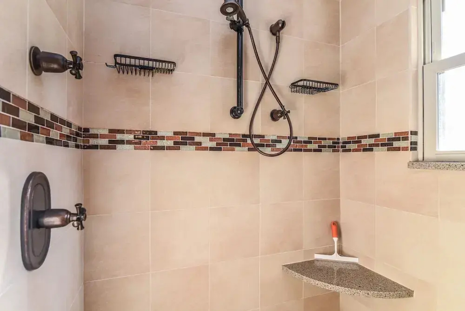 Creekside Cottage Star 5 Vacations