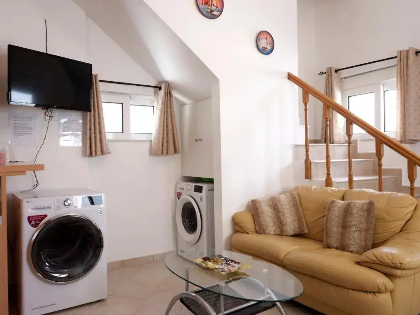 Haraki Beach Mediterranean Retreat