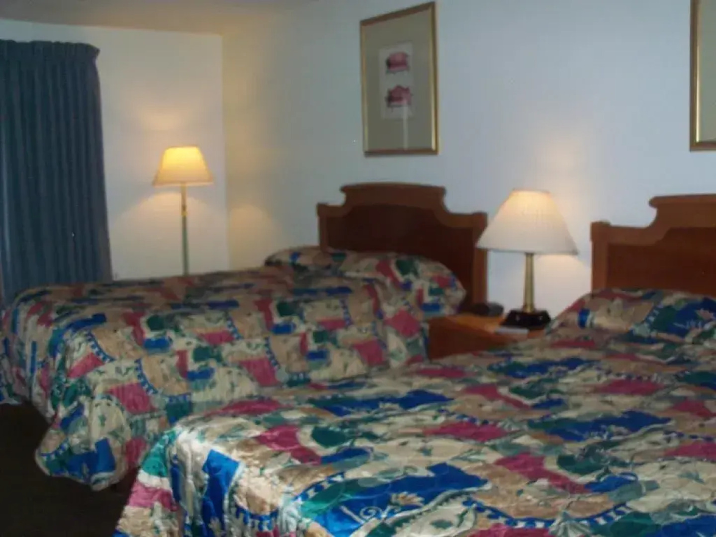 Budget Inn & Suites