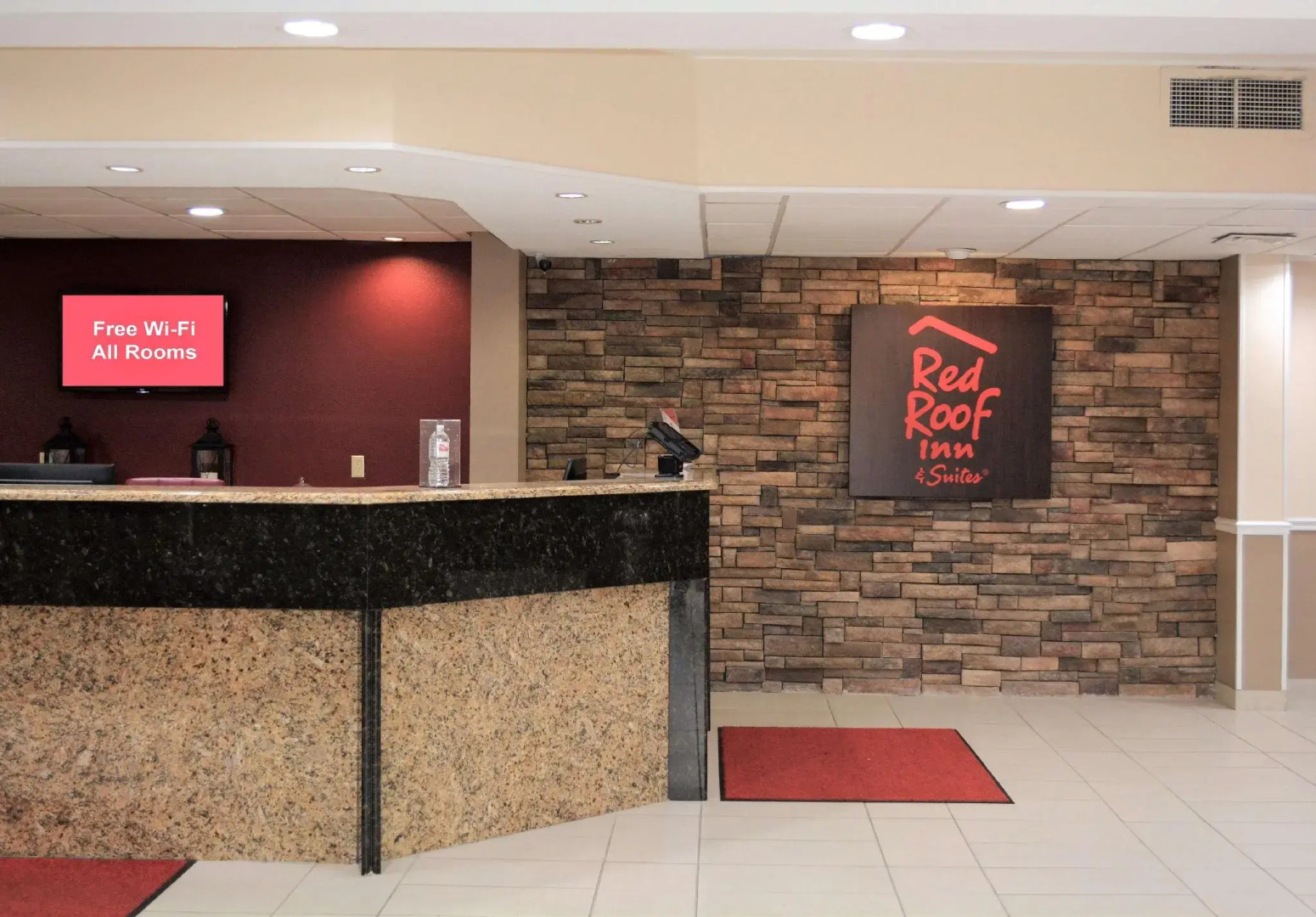 Red Roof Inn & Suites Jacksonville, NC