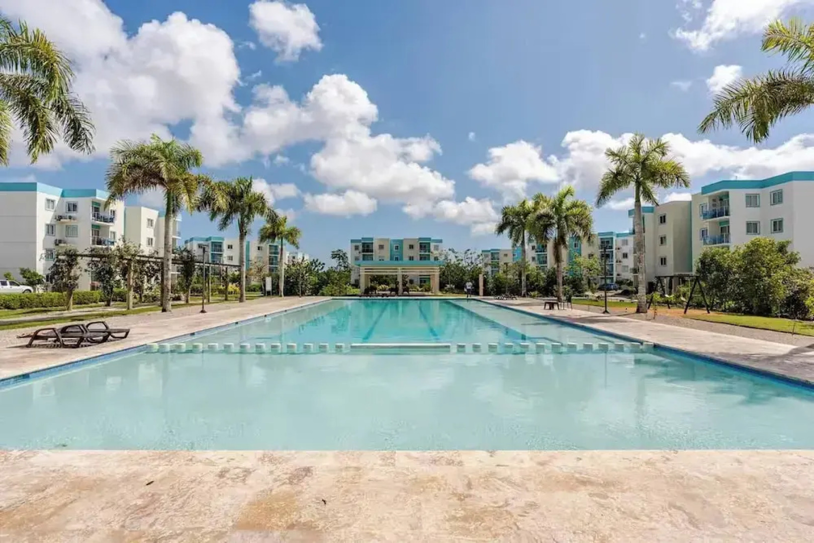 Modern Apartment 5 min From the Airport