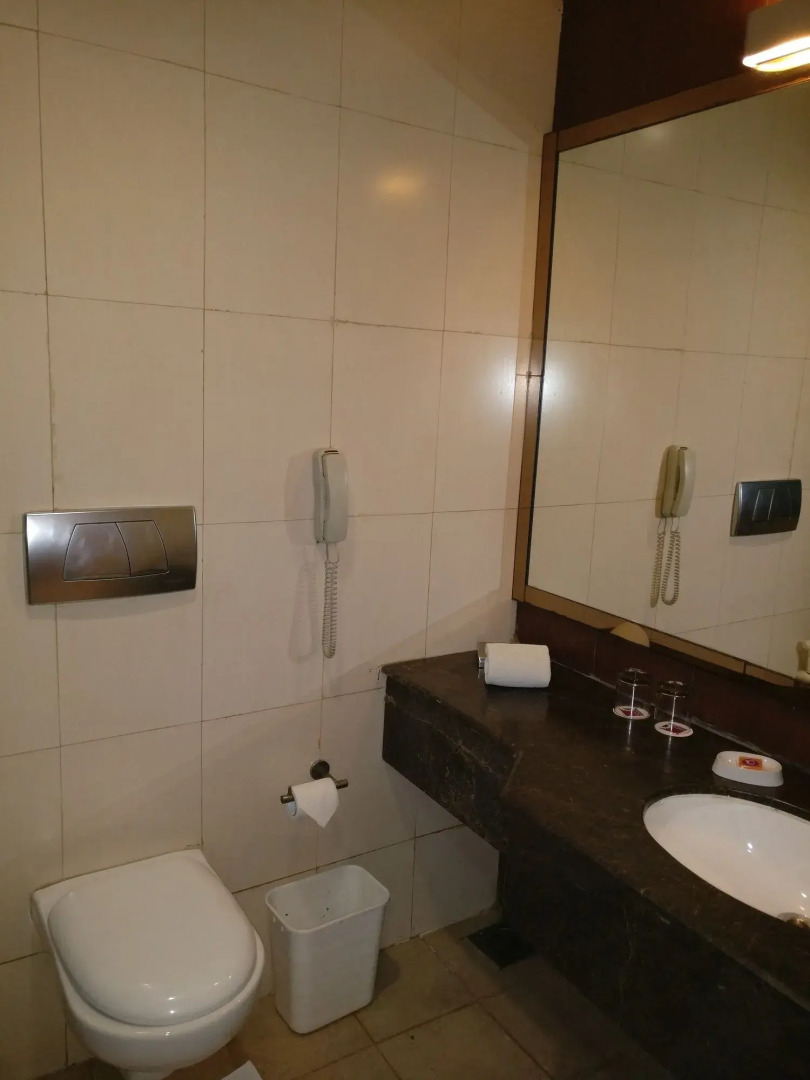 Clarks Inn Suites Delhi/NCR