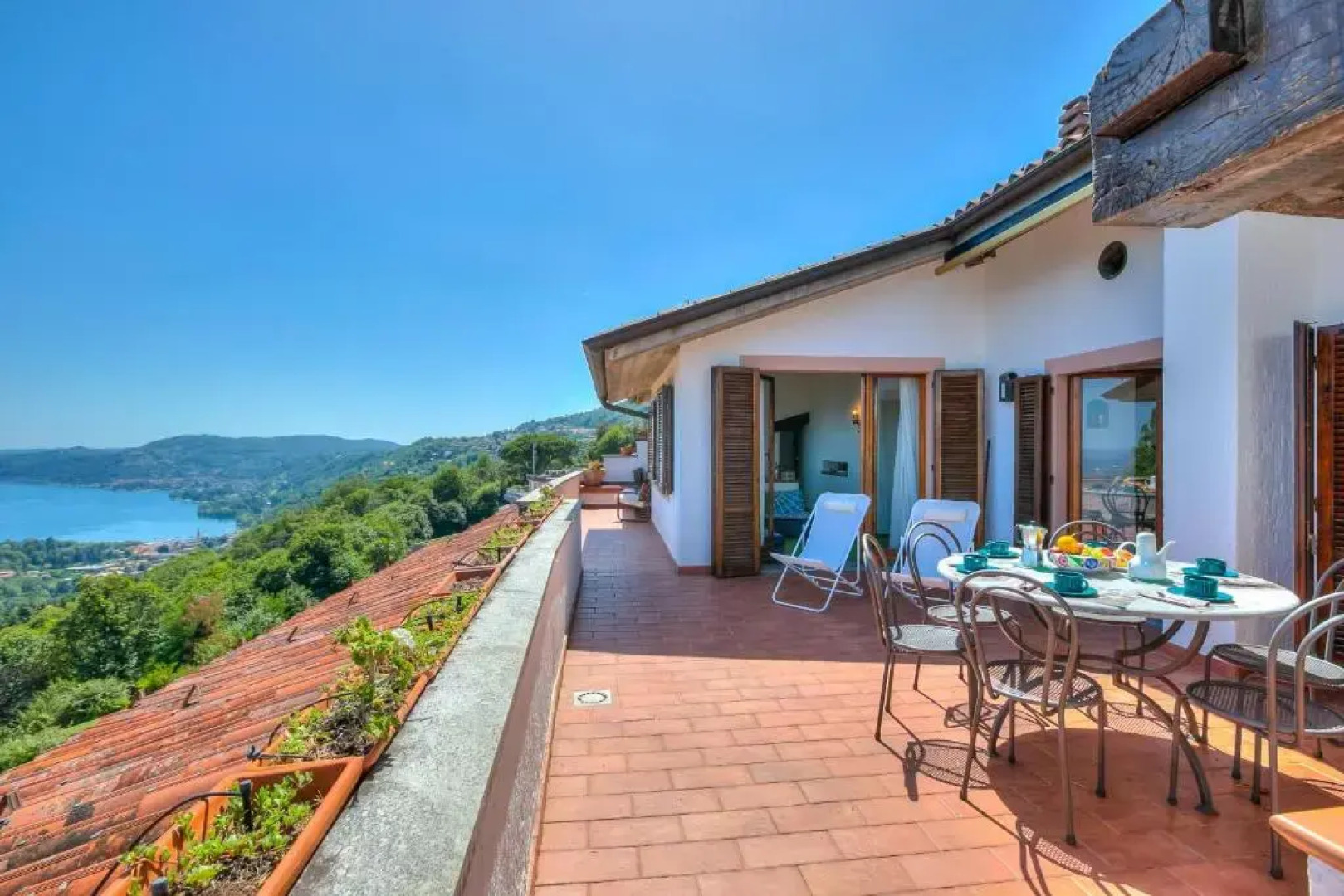 Residenza Over The Lake Ada's Terrace