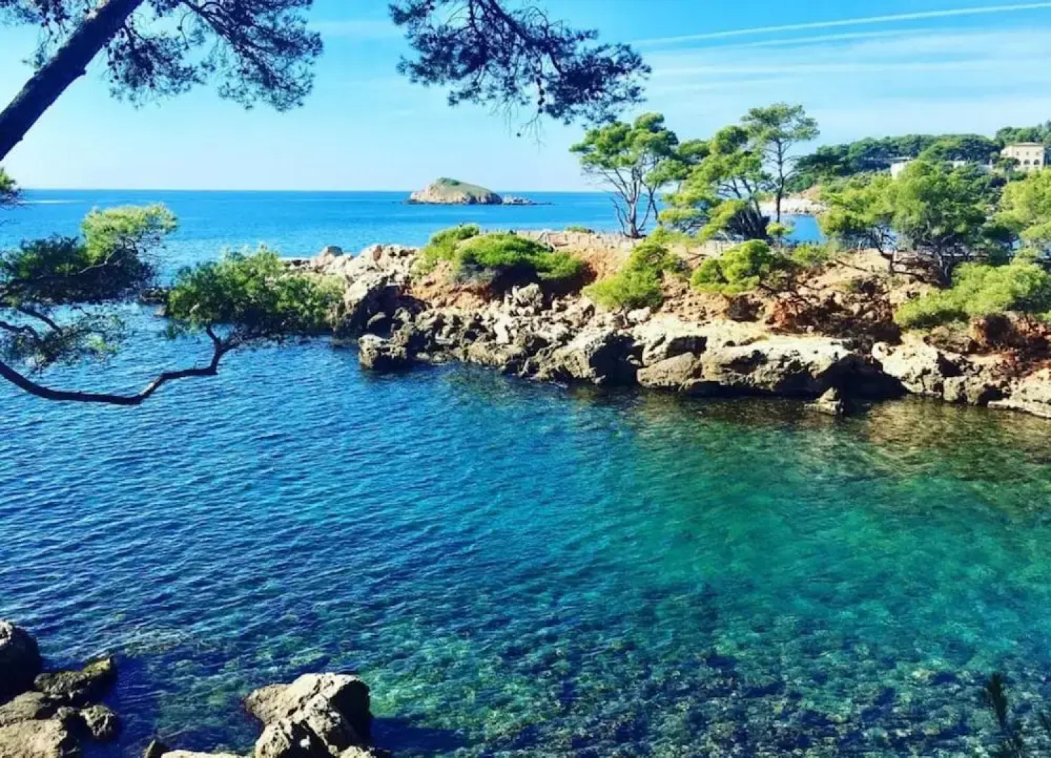 Apartment With 2 Bedrooms in Bandol, With Wonderful sea View, Pool Access, Furnished Terrace - 100 m From the Beach