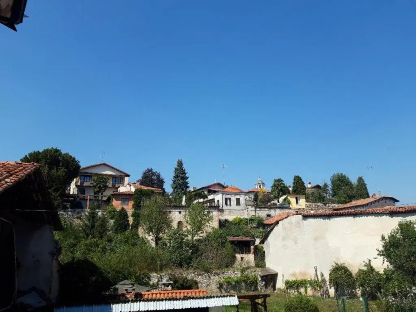 Appartamenti il borgo girasole