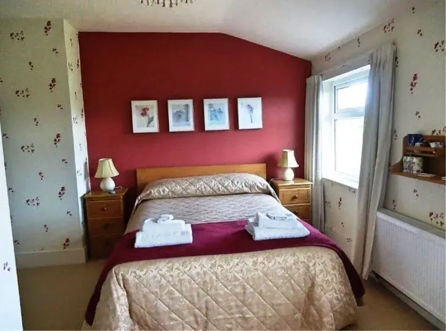 Heather Lodge Country House