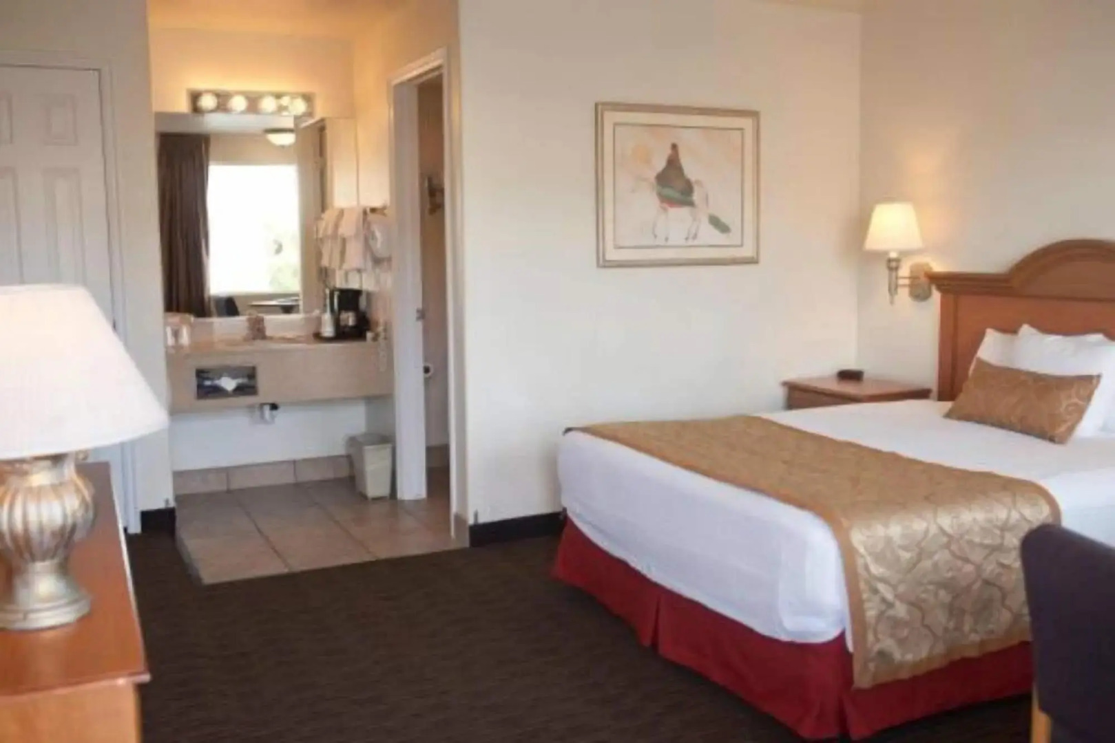 St. George Inn & Suites