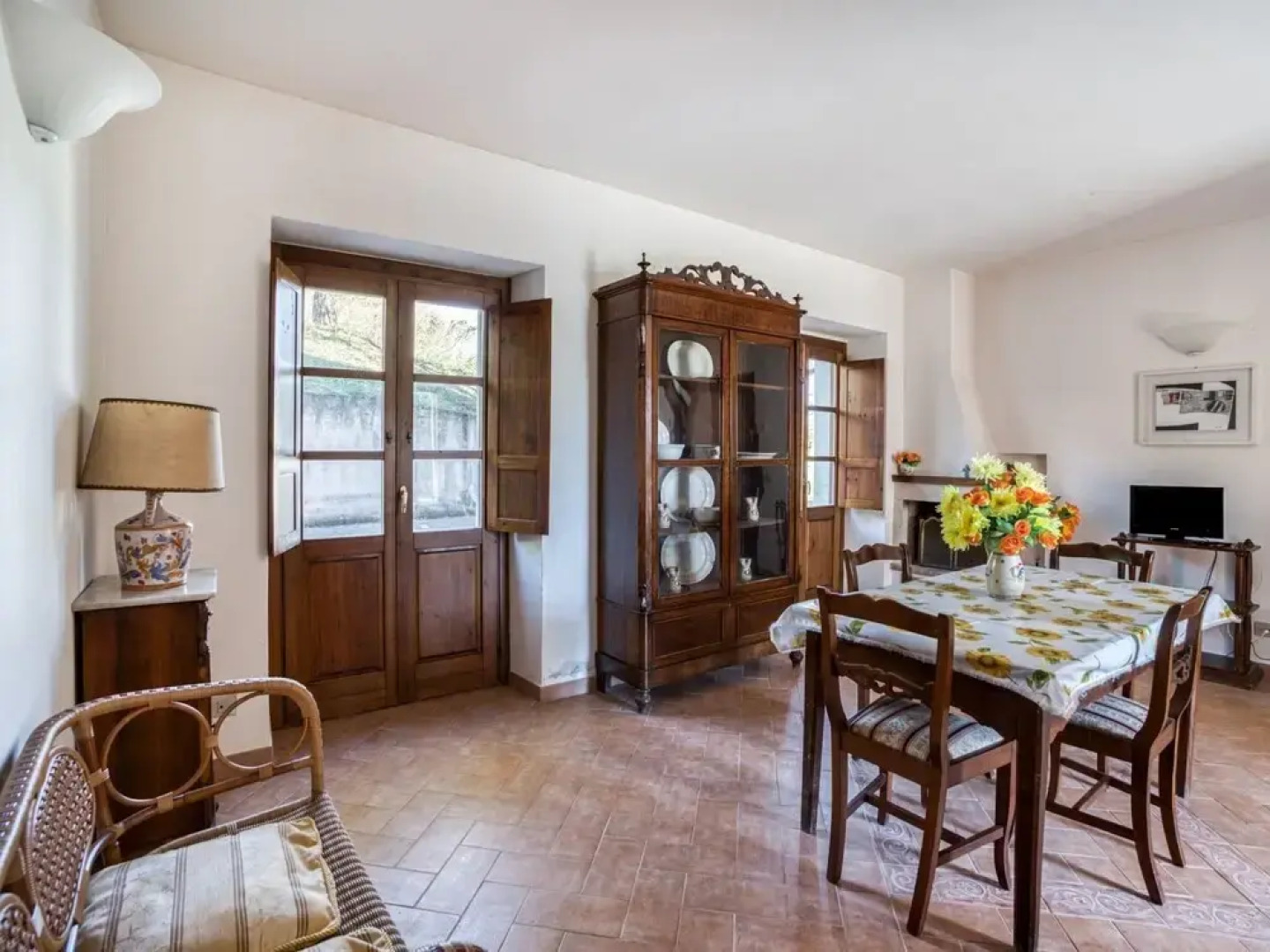 Apartment in Citerna With Pool