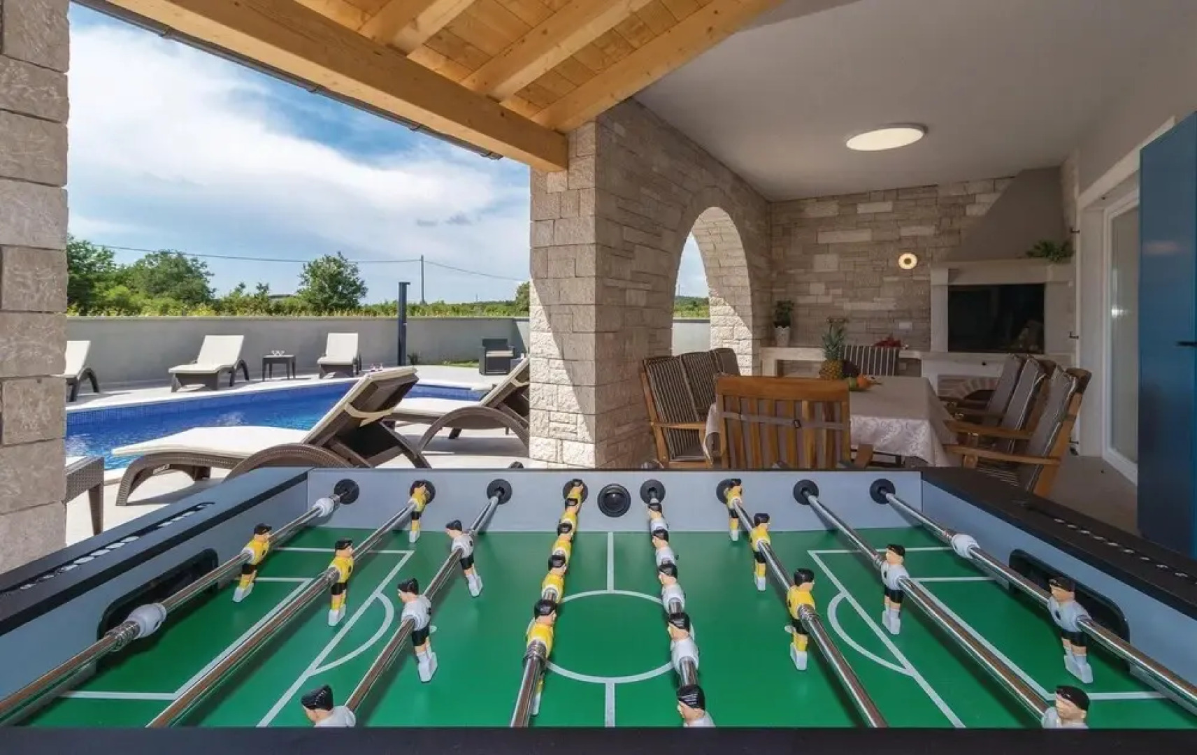 Nice Home in Radeki Polje With Sauna, Wifi and 4 Bedrooms