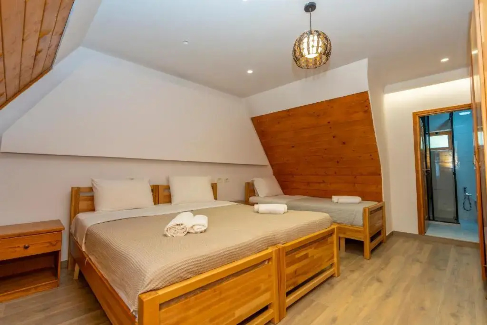 Bujtina Berishta Theth