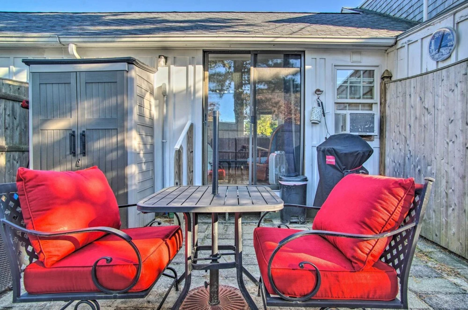 Romantic Cape Cod Studio w/ Patio, Near Beaches