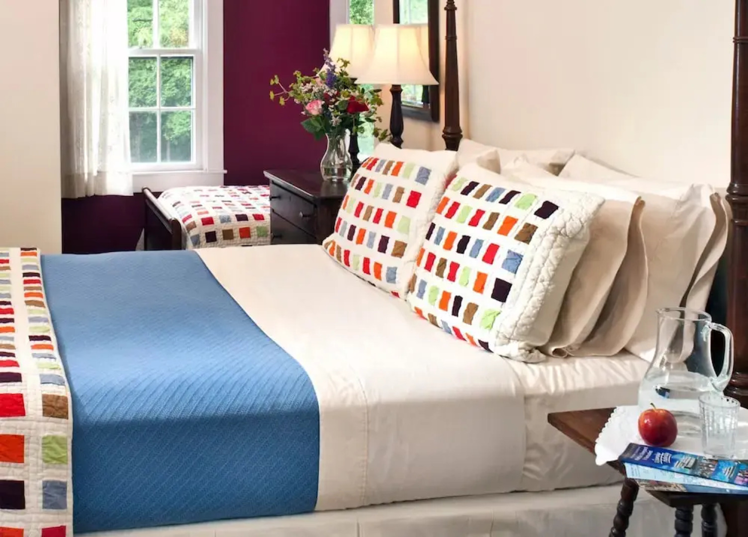 Woods Hole Passage Inn