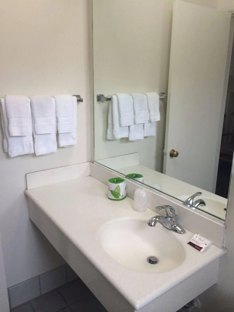 Town and Country Inn