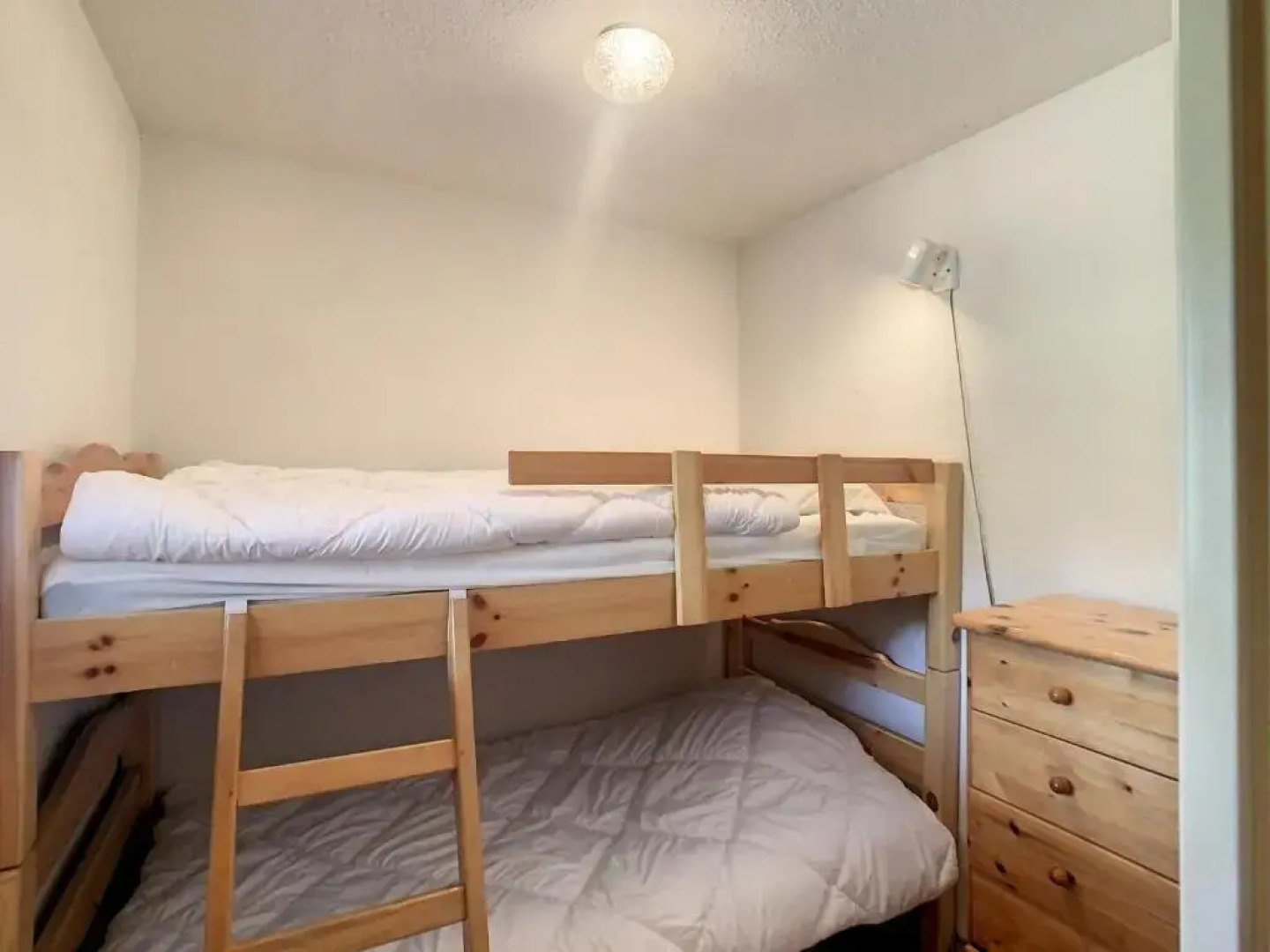 Appartement Demi-Quartier, 3 pièces, 4 personnes - FR-1-560-81