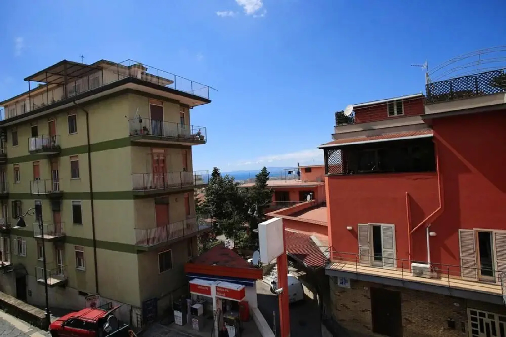 House With 2 Bedrooms in Casola di Napoli