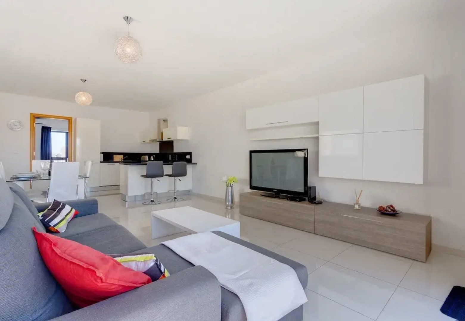 Fabulous Penthouse in a Prime Location