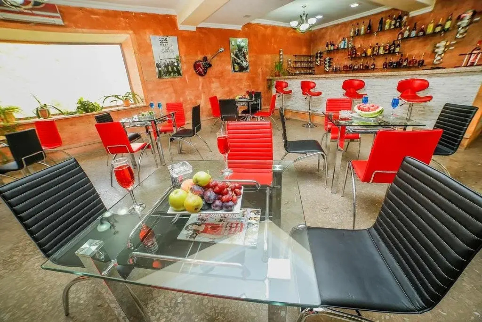 Амротс Отель