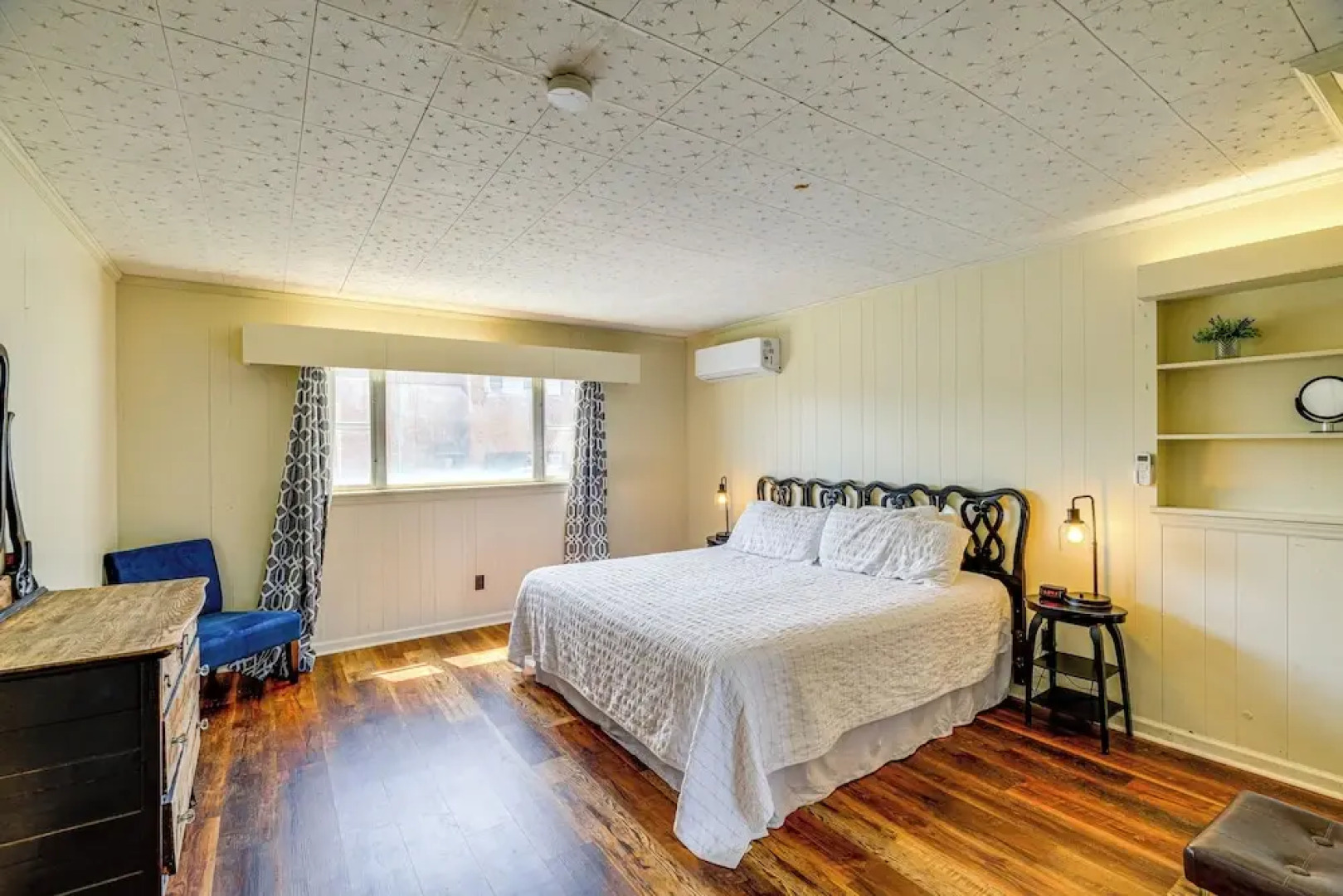 Walkable Townhome: 'M on Main' in Wytheville