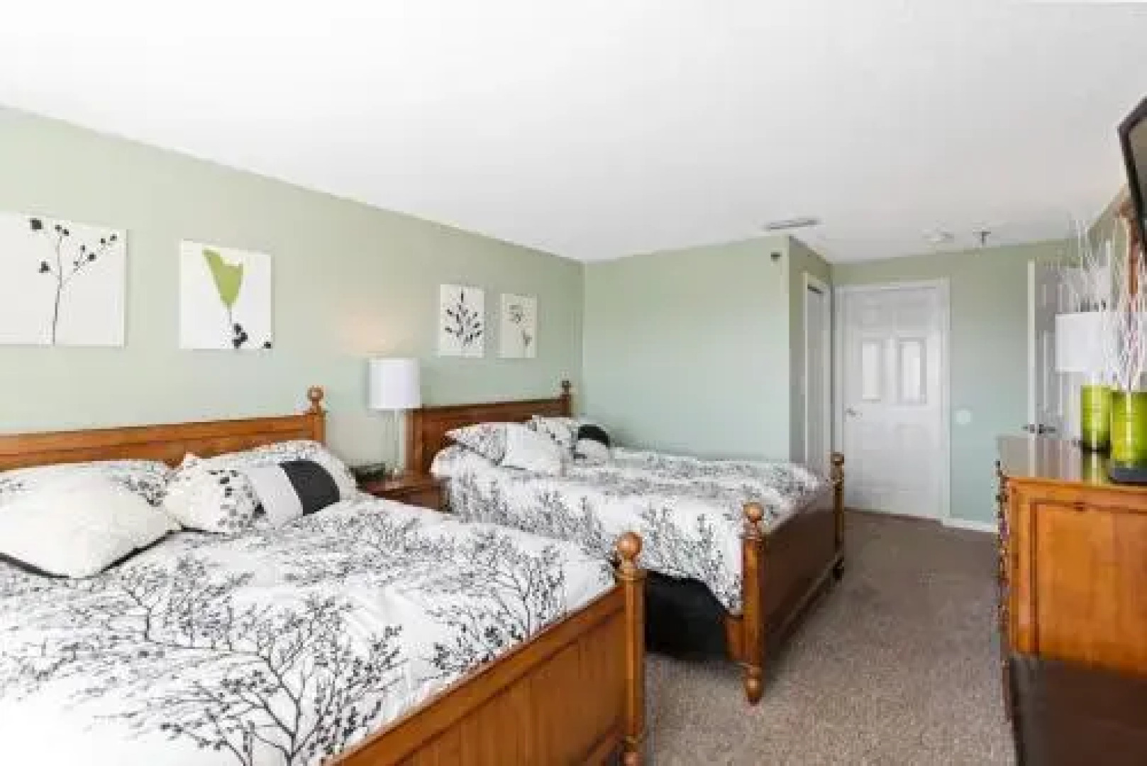 402 Beach Place Condos