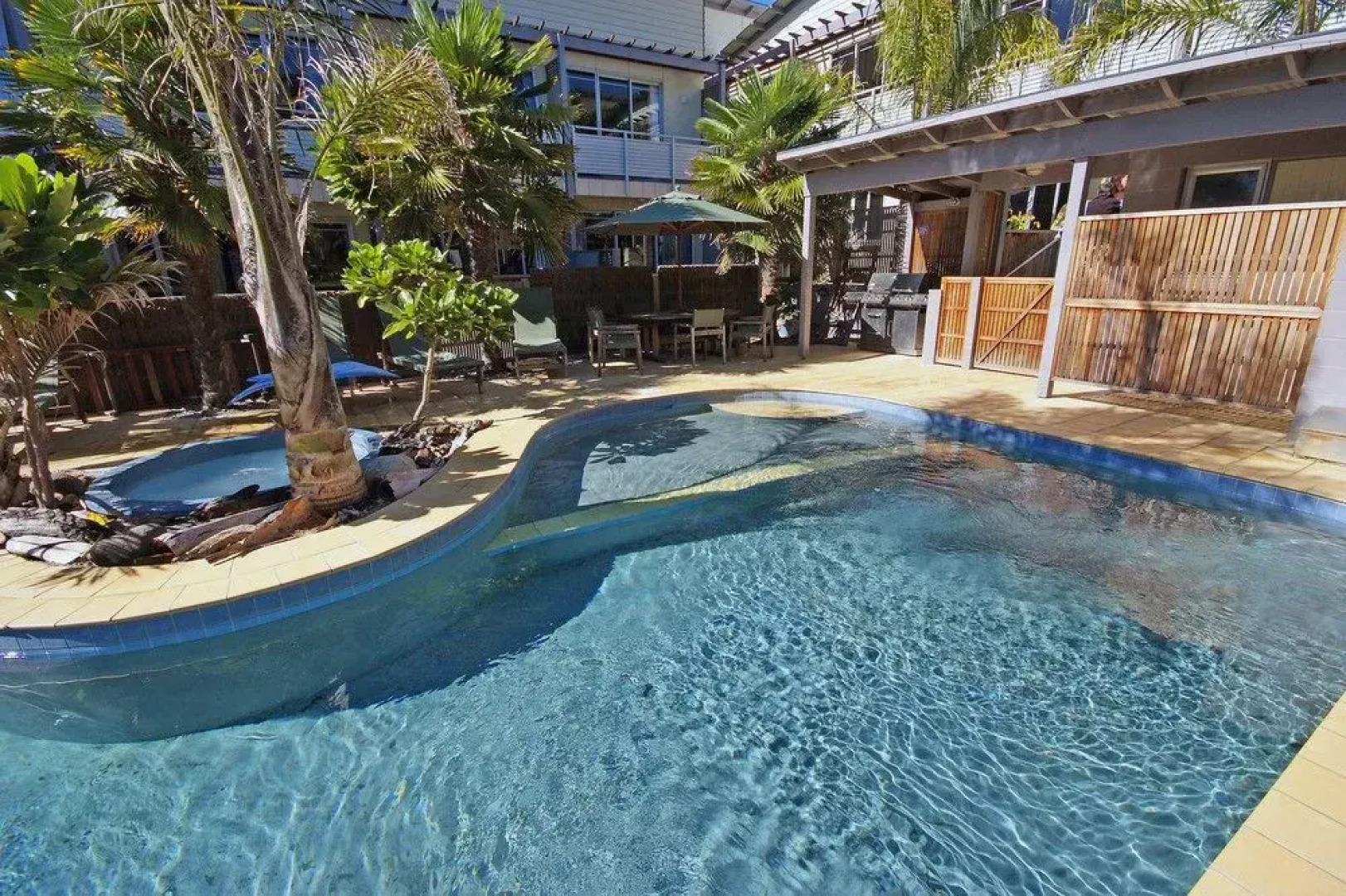 Raumati Sands Resort