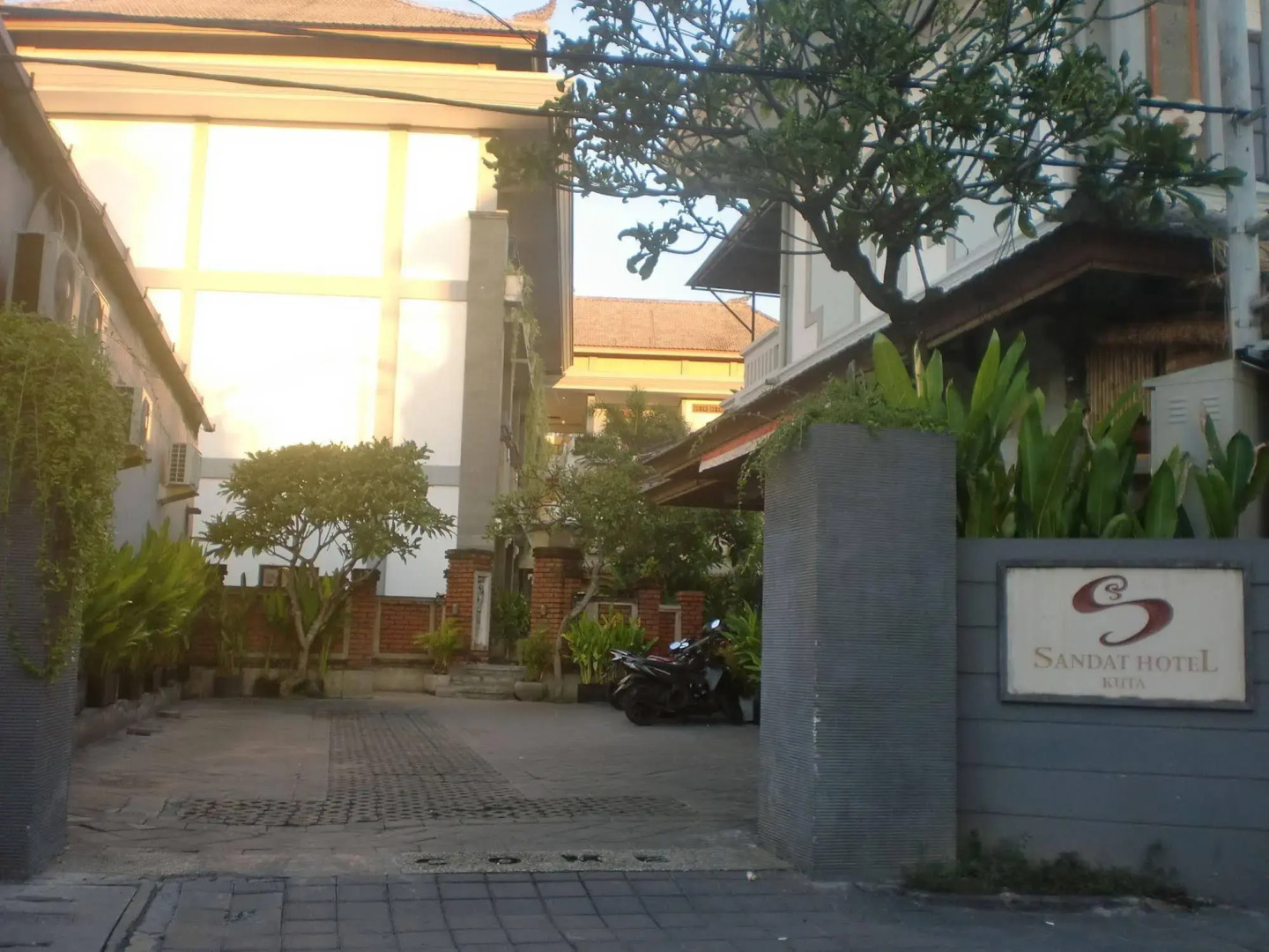Sandat Hotel Kuta