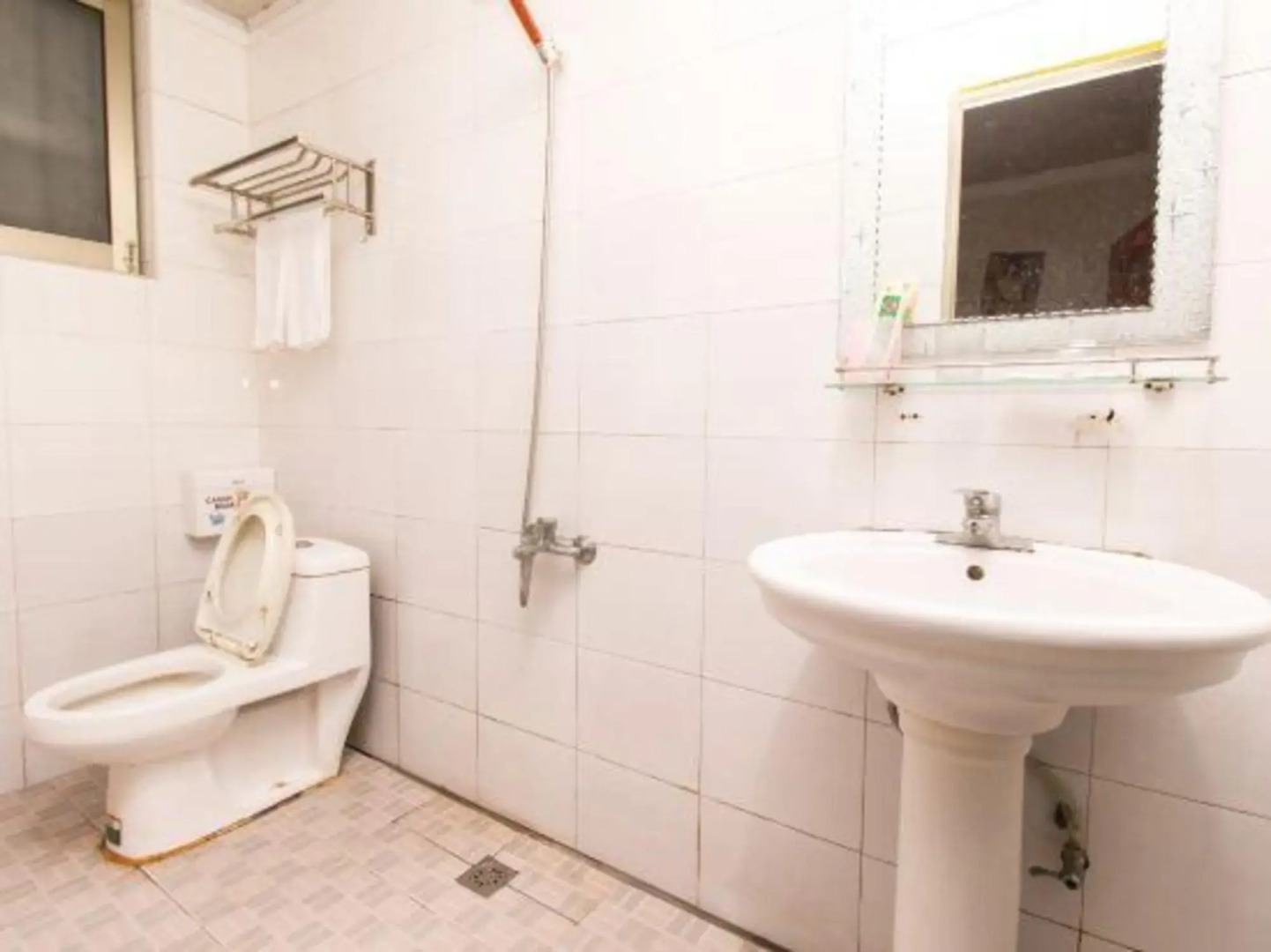 Xuancheng Jingxian Fuguiju Inn