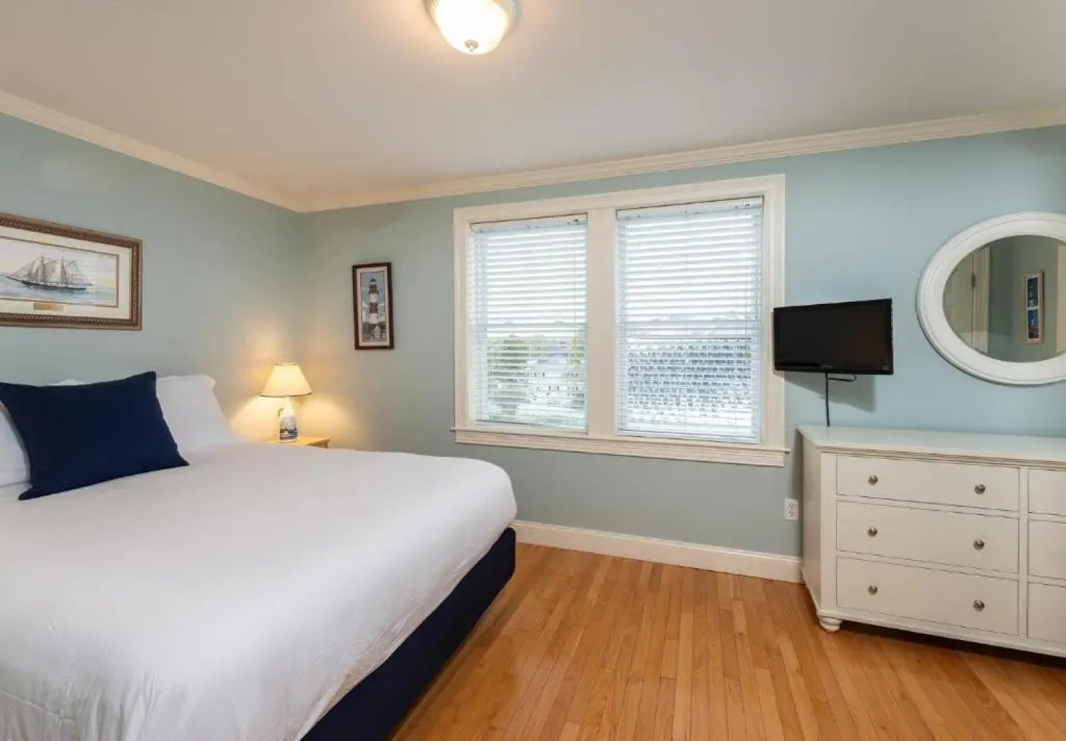 Carriage House at One Long Beach