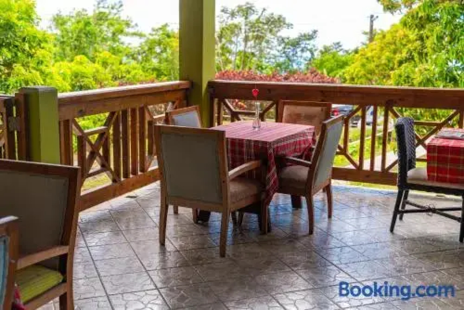 Roxys Mountain Lodge