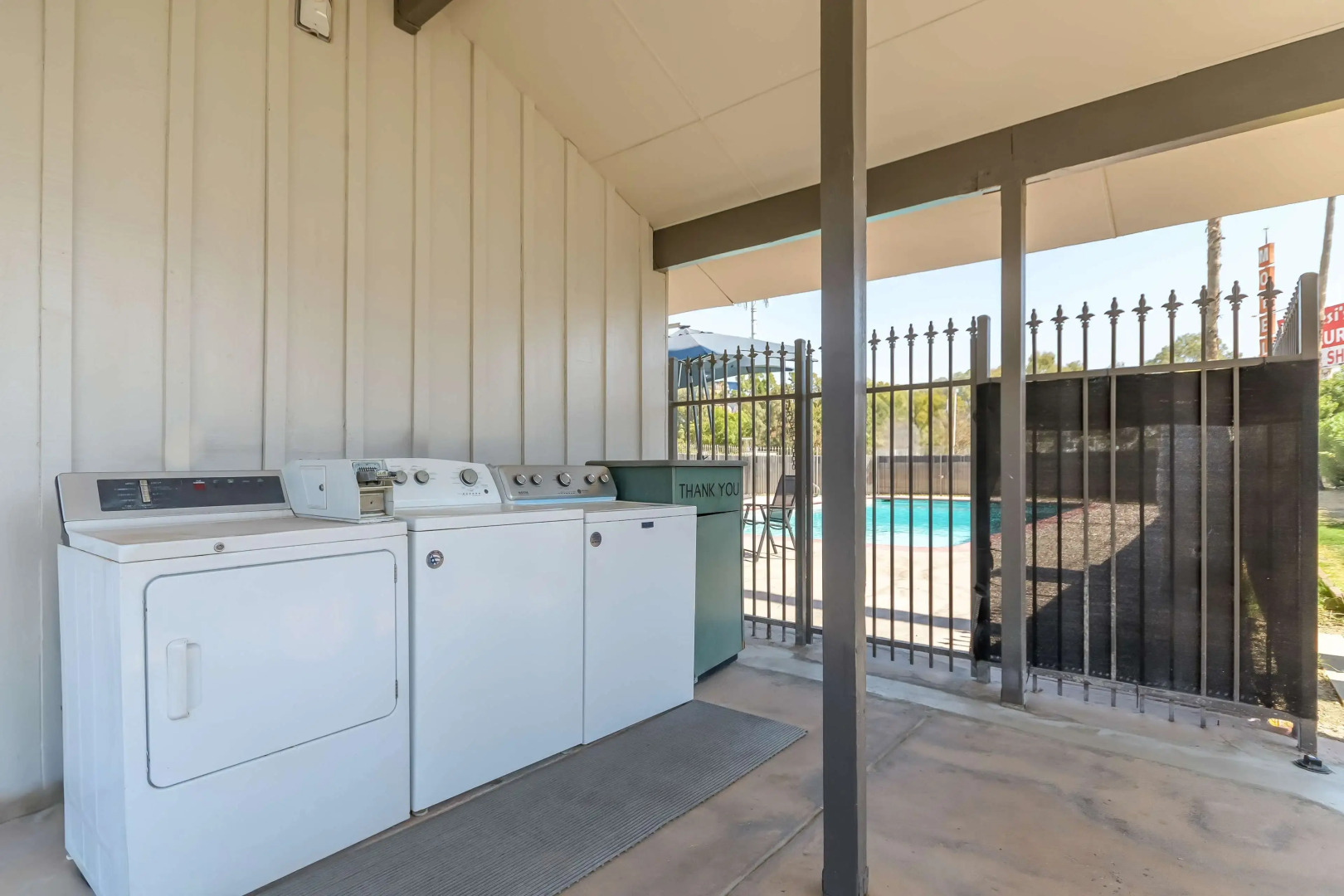 Studio 6 Suites Madera, California - Yosemite