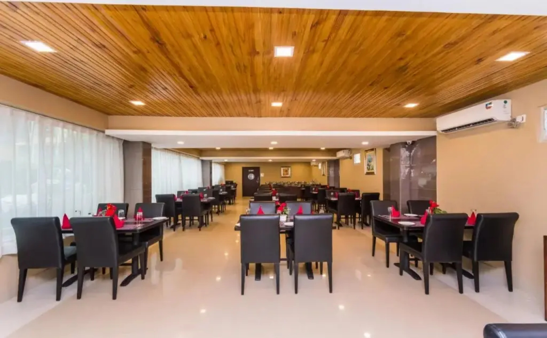 Central Courtyard Boutique Resort