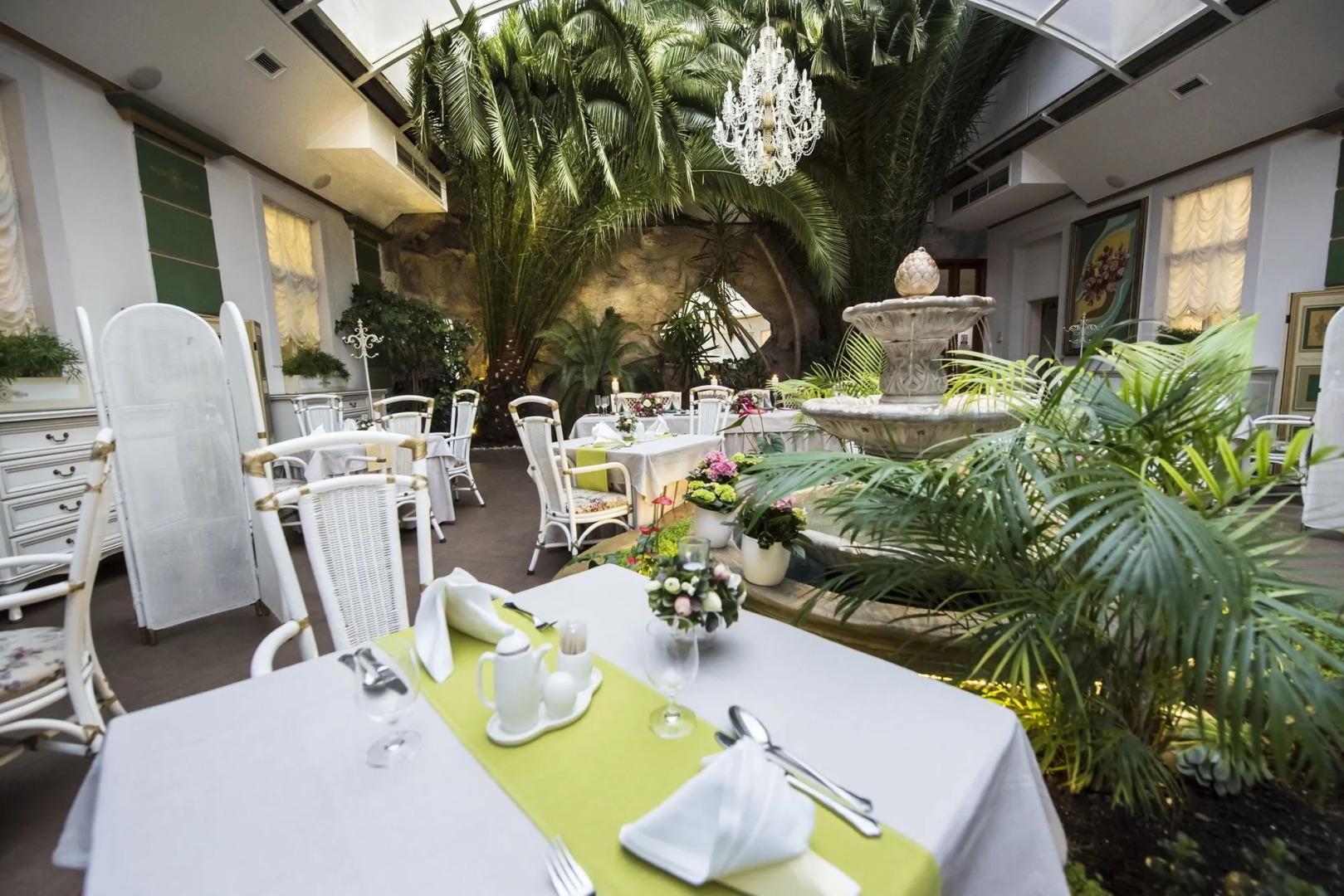 GOLDEN ROYAL Boutique hotel & Spa