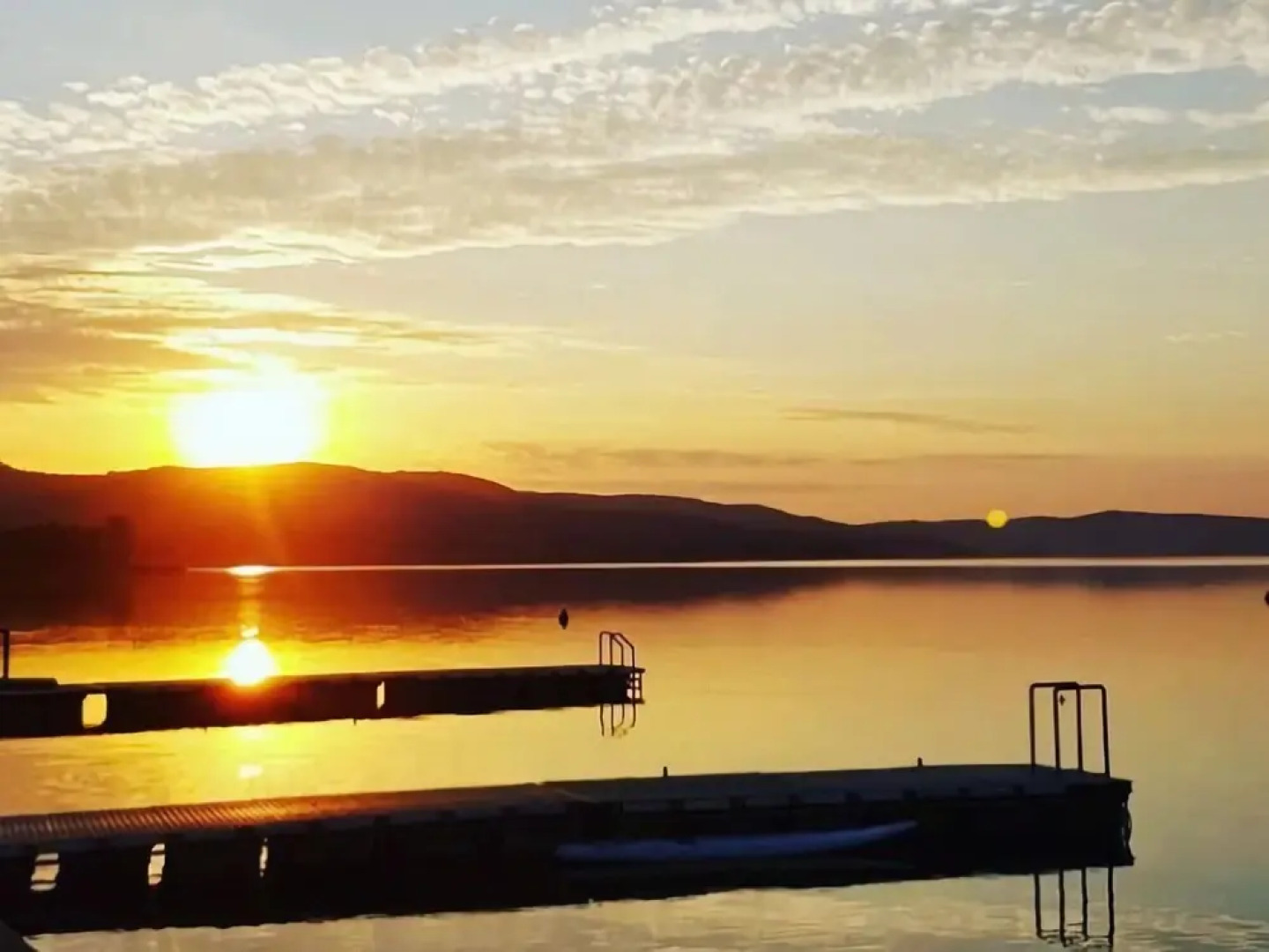 Well-kept Chalet With Covered Veranda on Lake Trasimeno