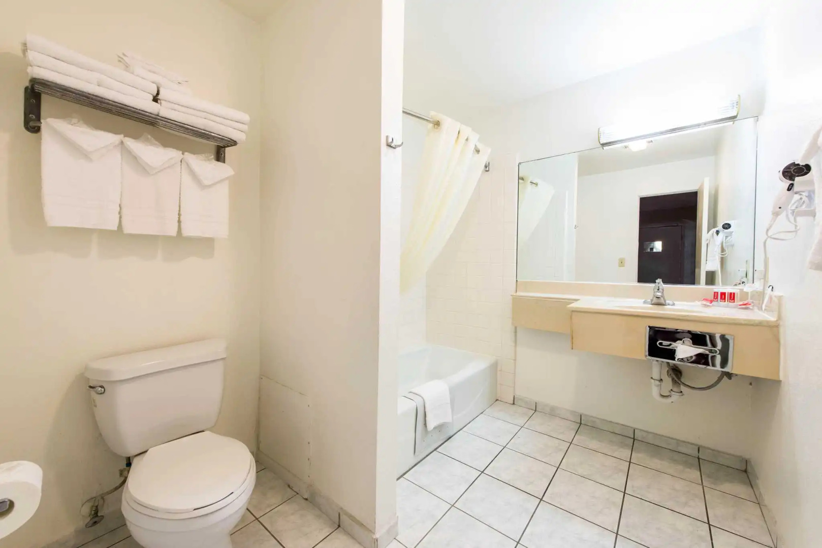 Econo Lodge Seatac Airport