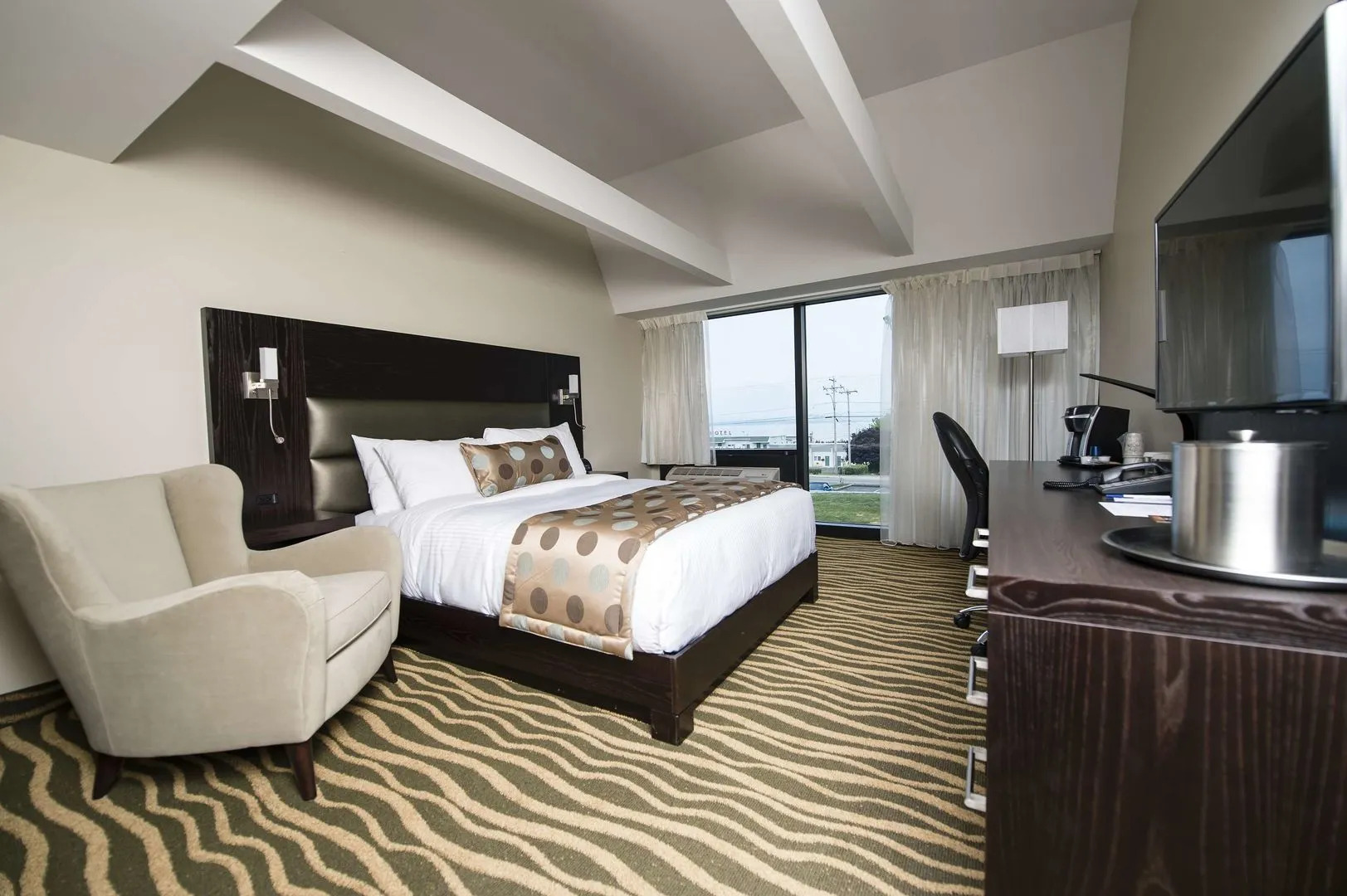 Отель Hotel Levesque