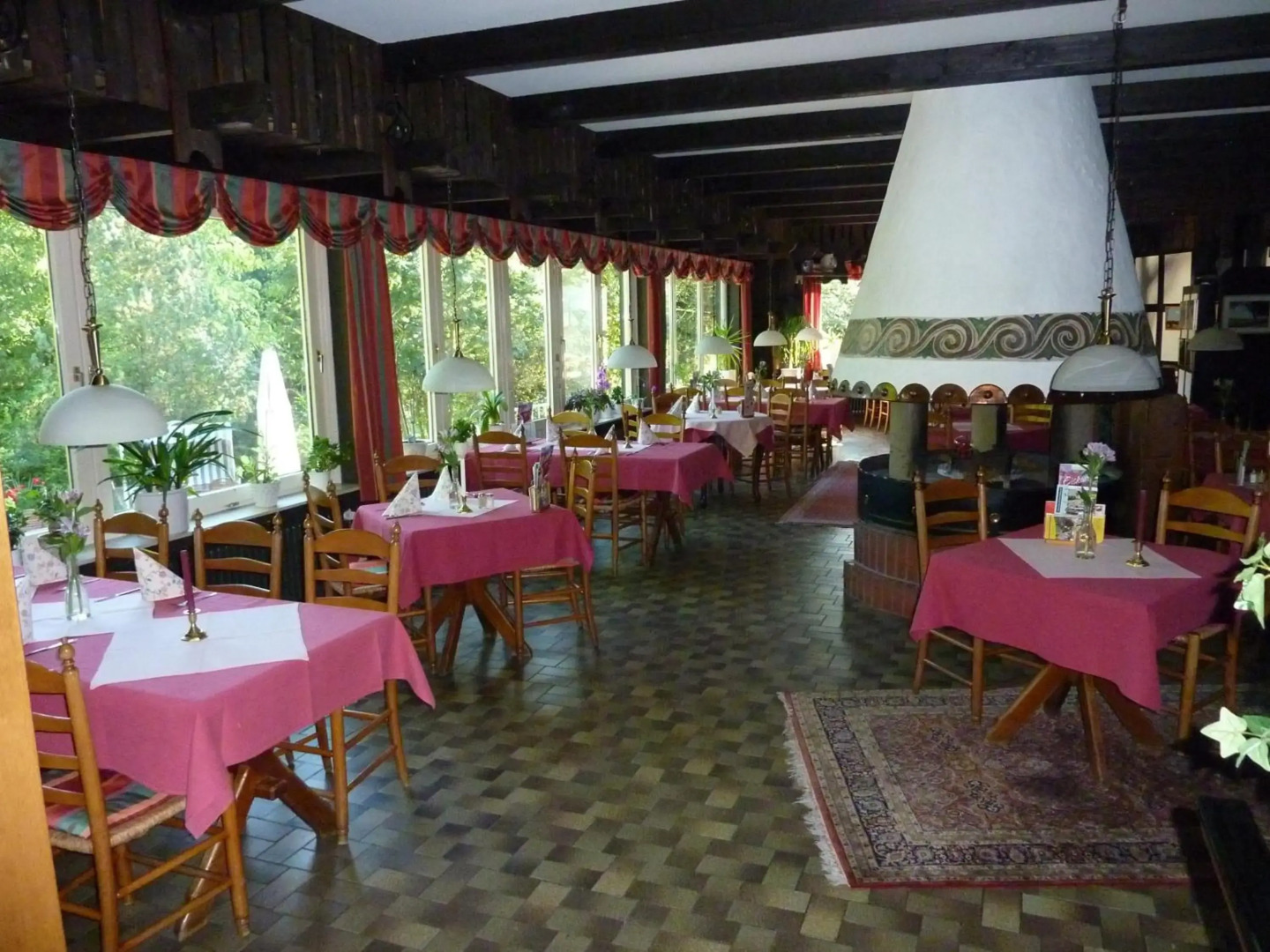 AKZENT Hotel Zur Wasserburg , bed & breakfast