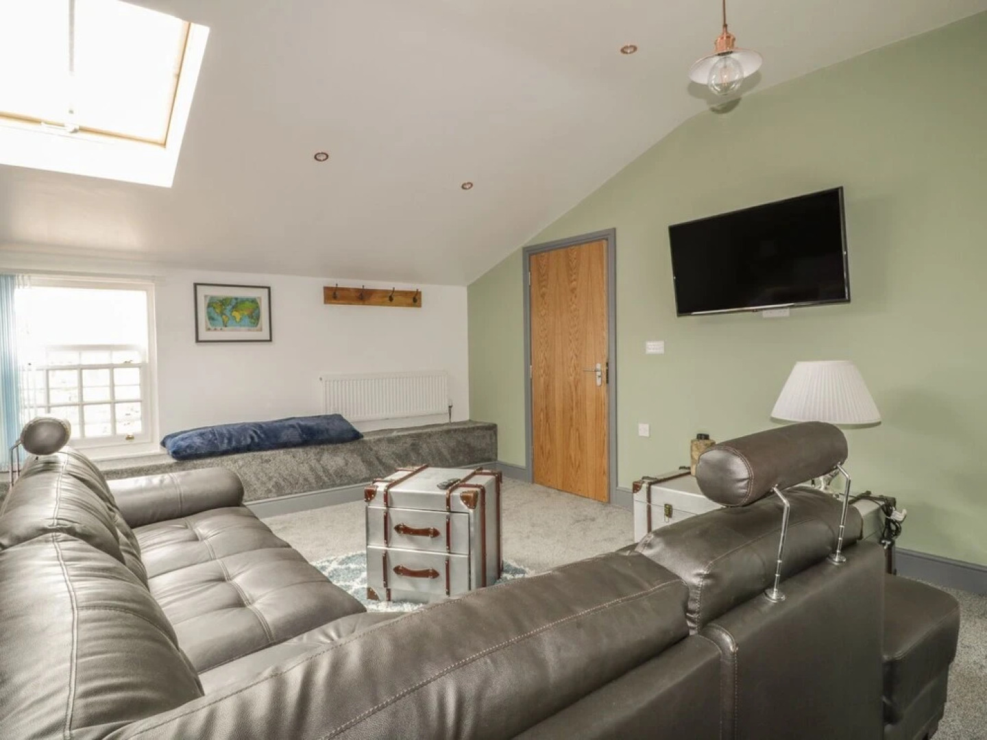 Tiberius Claudius Augustus Germanicus Suite